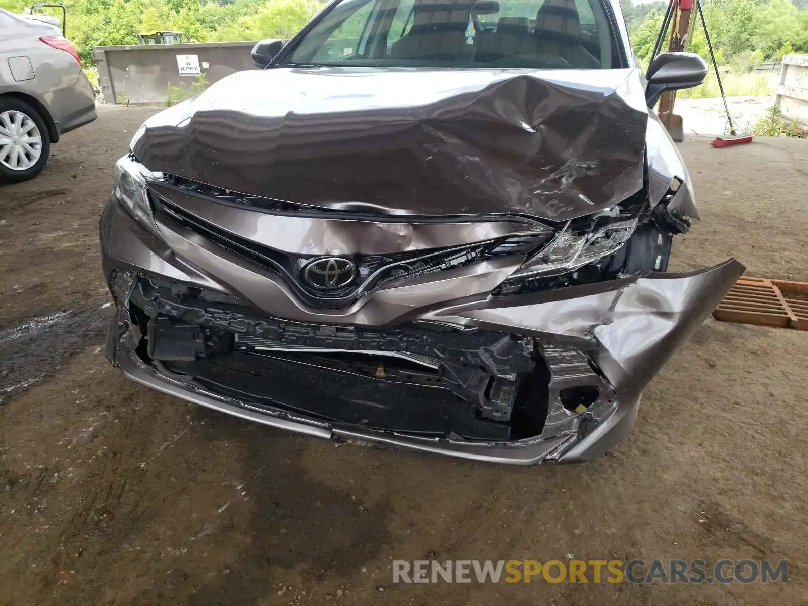 9 Photograph of a damaged car 4T1C11AK0LU997476 TOYOTA CAMRY 2020