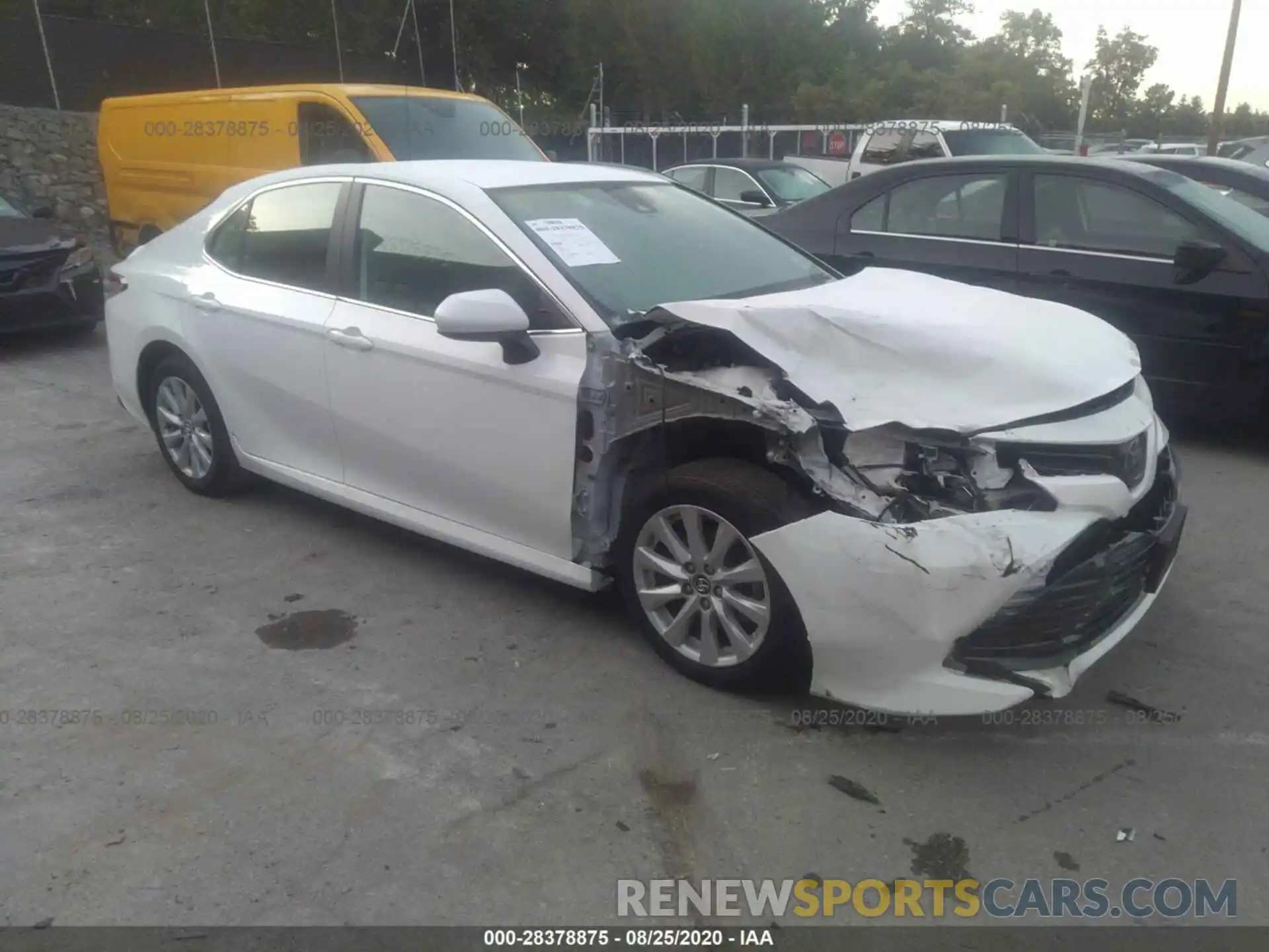 1 Photograph of a damaged car 4T1C11AK1LU316905 TOYOTA CAMRY 2020