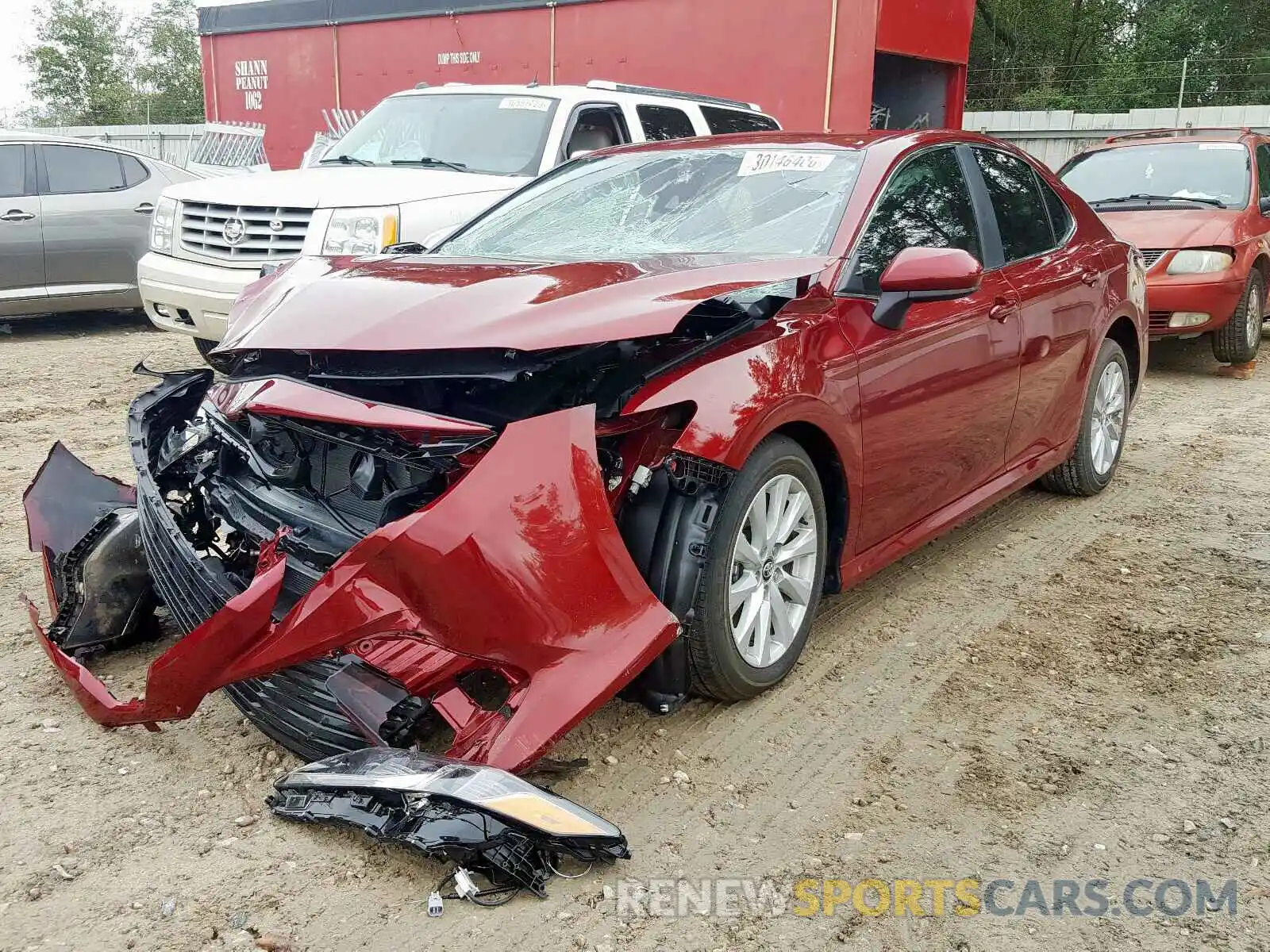 2 Photograph of a damaged car 4T1C11AK1LU318248 TOYOTA CAMRY 2020