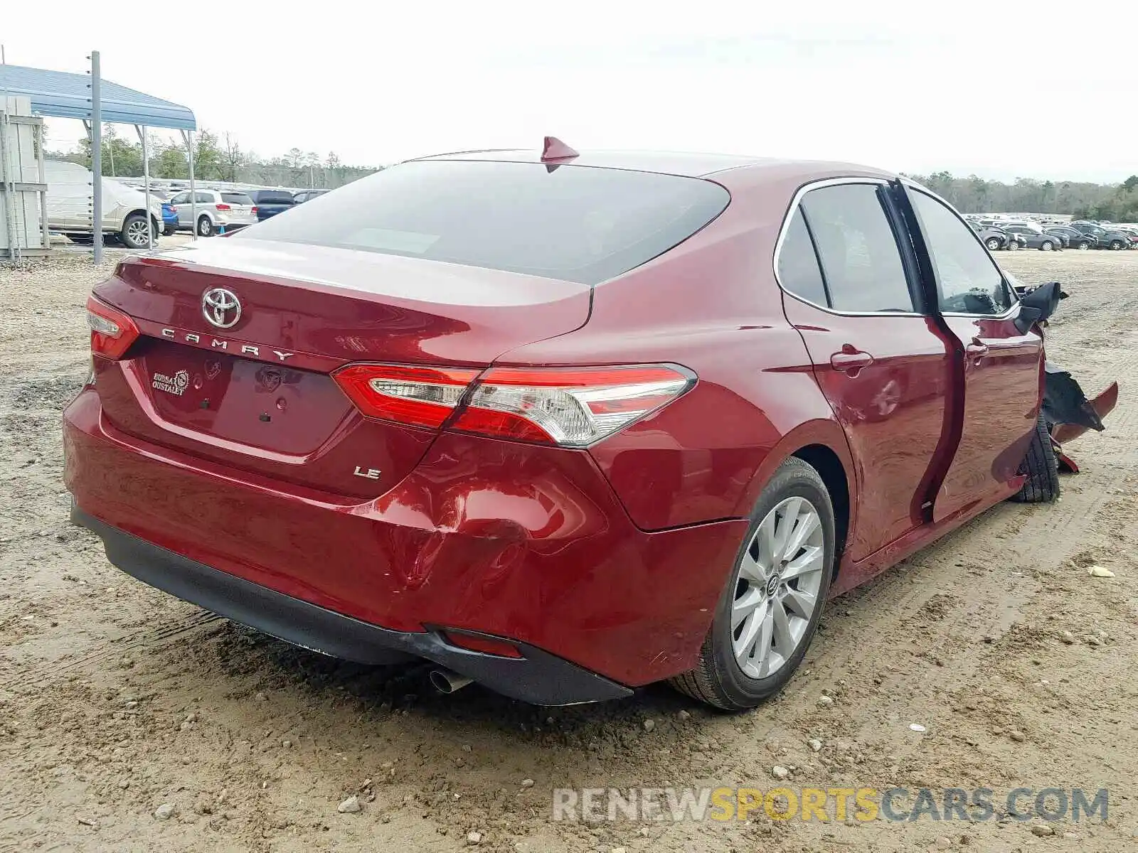 4 Photograph of a damaged car 4T1C11AK1LU318248 TOYOTA CAMRY 2020