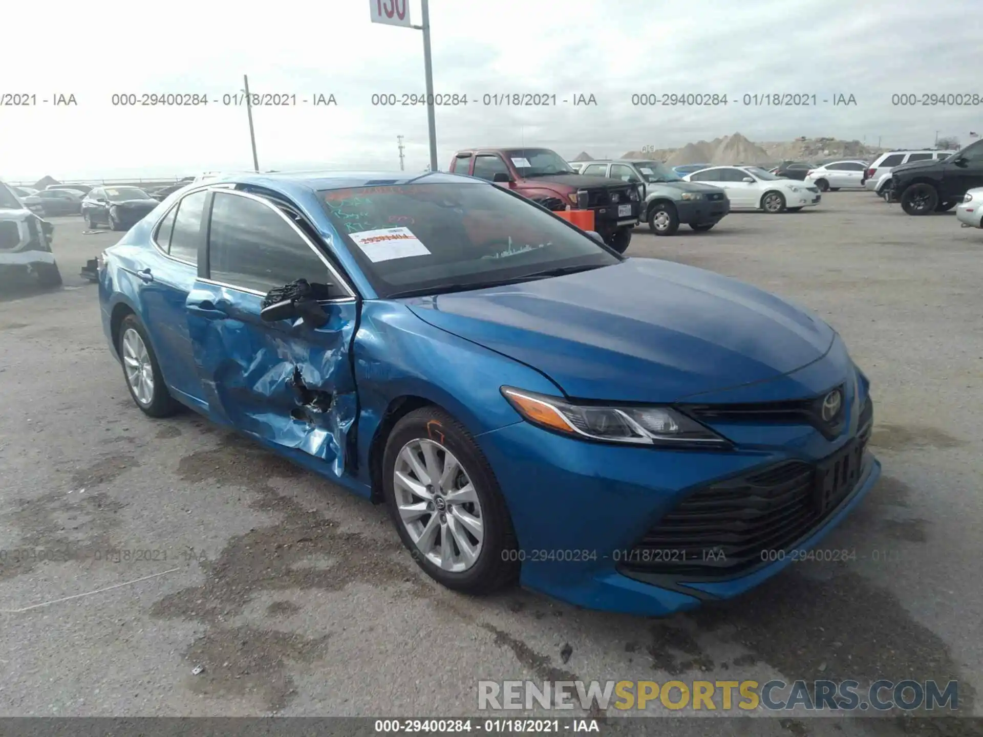 1 Photograph of a damaged car 4T1C11AK1LU322896 TOYOTA CAMRY 2020