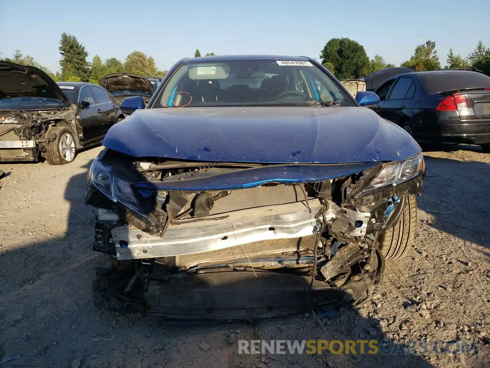 9 Photograph of a damaged car 4T1C11AK1LU324762 TOYOTA CAMRY 2020