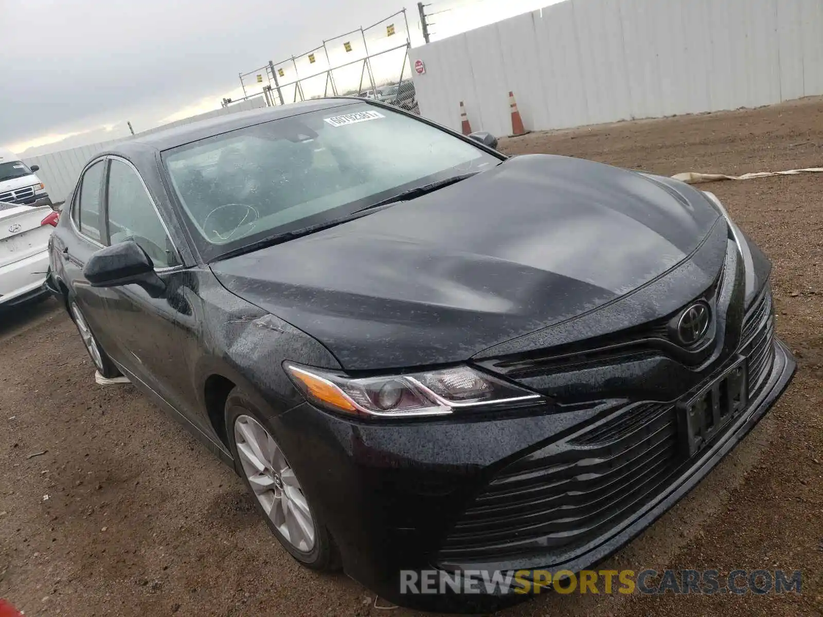 1 Photograph of a damaged car 4T1C11AK1LU329668 TOYOTA CAMRY 2020