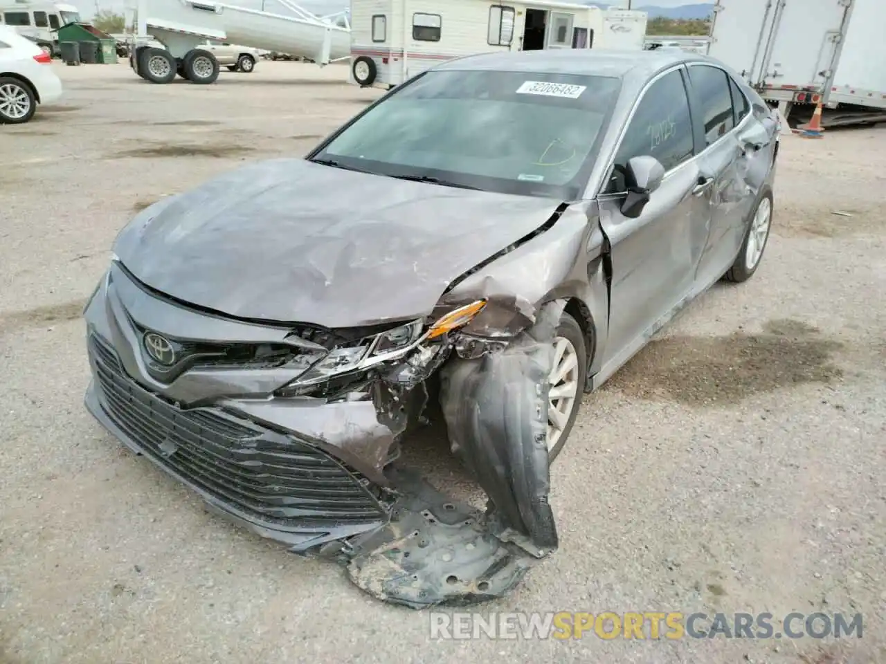 2 Photograph of a damaged car 4T1C11AK1LU335132 TOYOTA CAMRY 2020