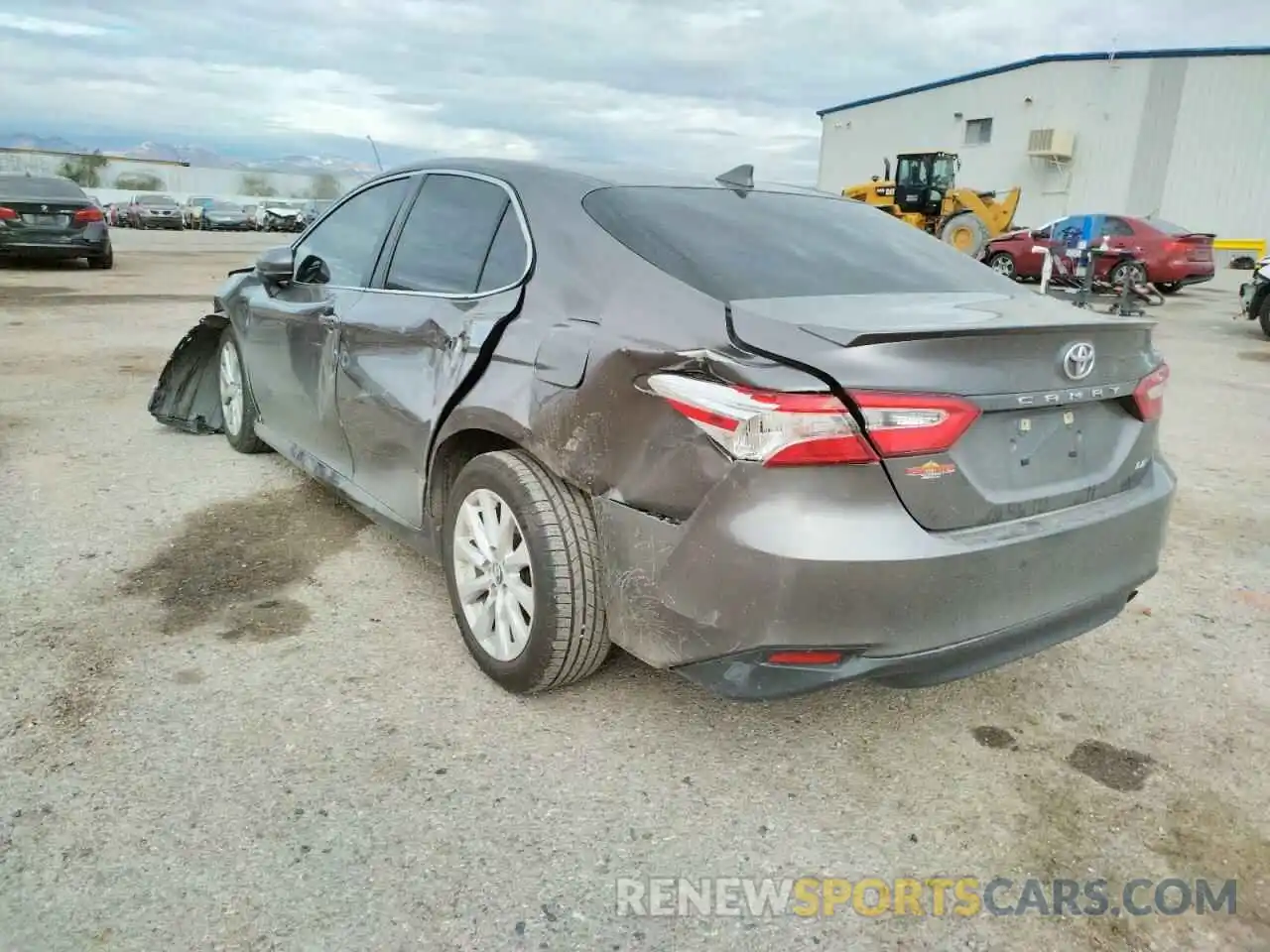 3 Photograph of a damaged car 4T1C11AK1LU335132 TOYOTA CAMRY 2020