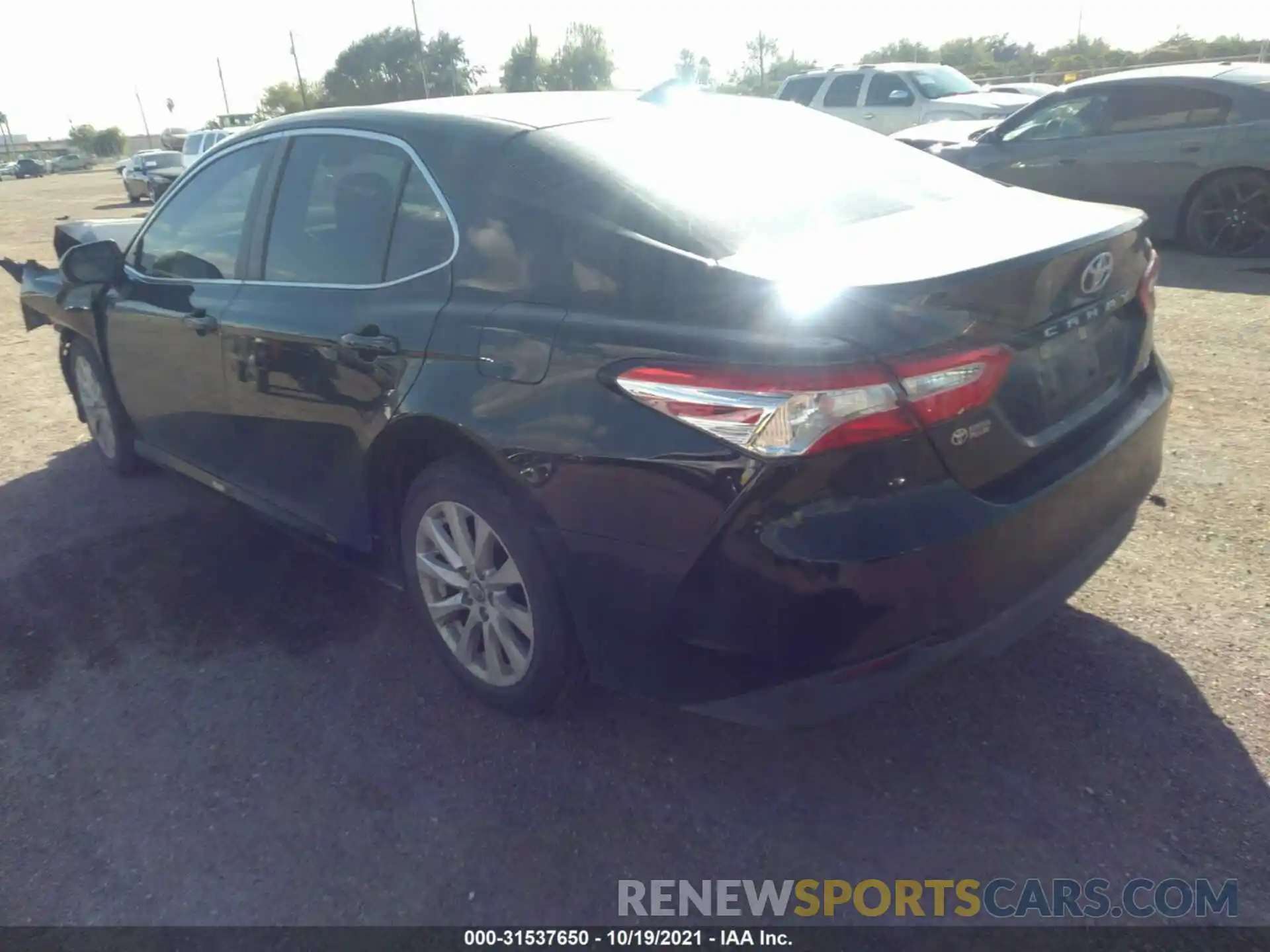 3 Photograph of a damaged car 4T1C11AK1LU339956 TOYOTA CAMRY 2020