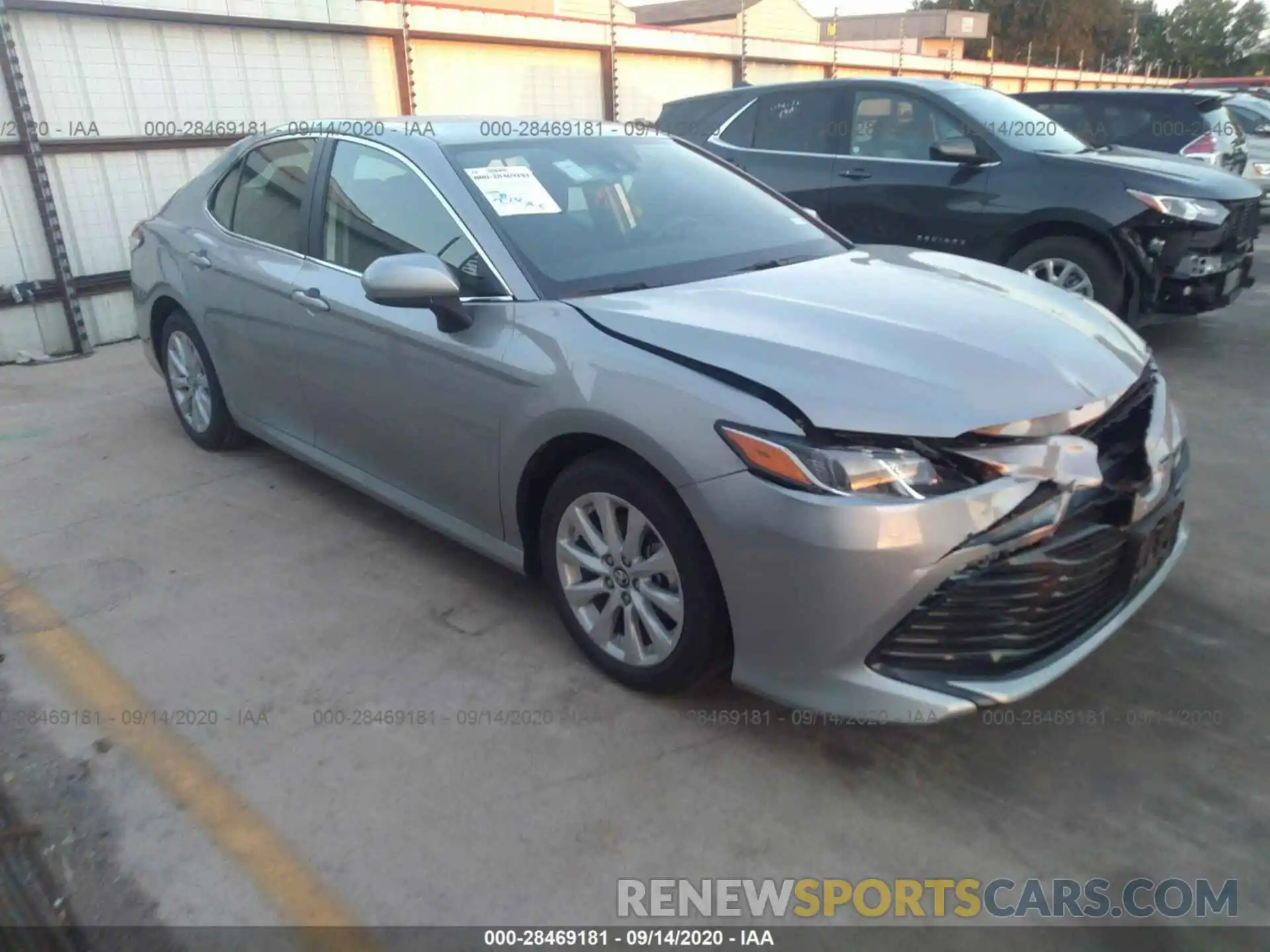 1 Photograph of a damaged car 4T1C11AK1LU341822 TOYOTA CAMRY 2020