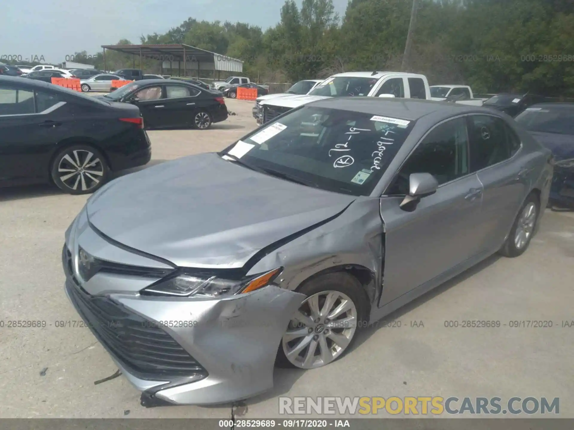 2 Photograph of a damaged car 4T1C11AK1LU346177 TOYOTA CAMRY 2020