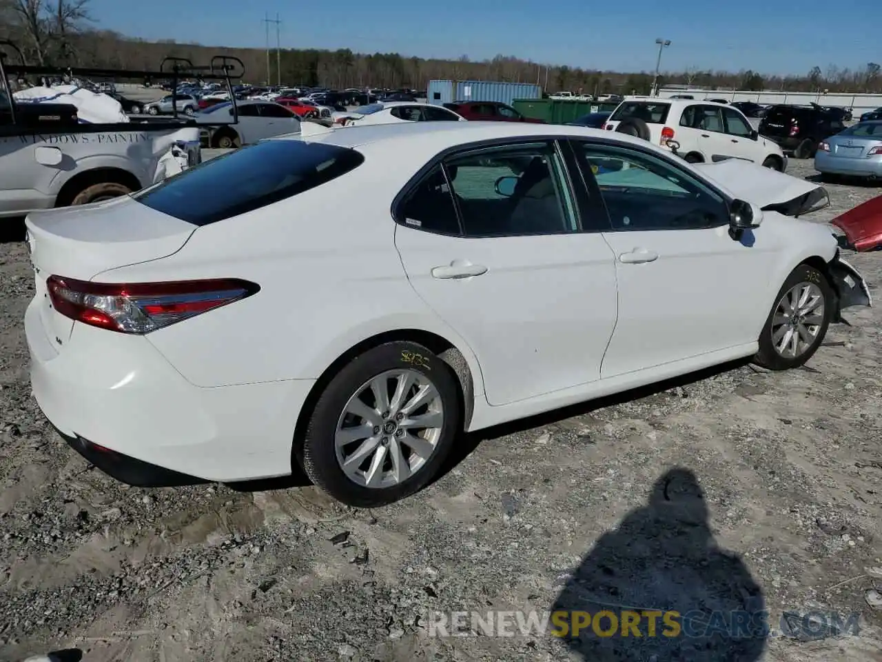 3 Photograph of a damaged car 4T1C11AK1LU347460 TOYOTA CAMRY 2020