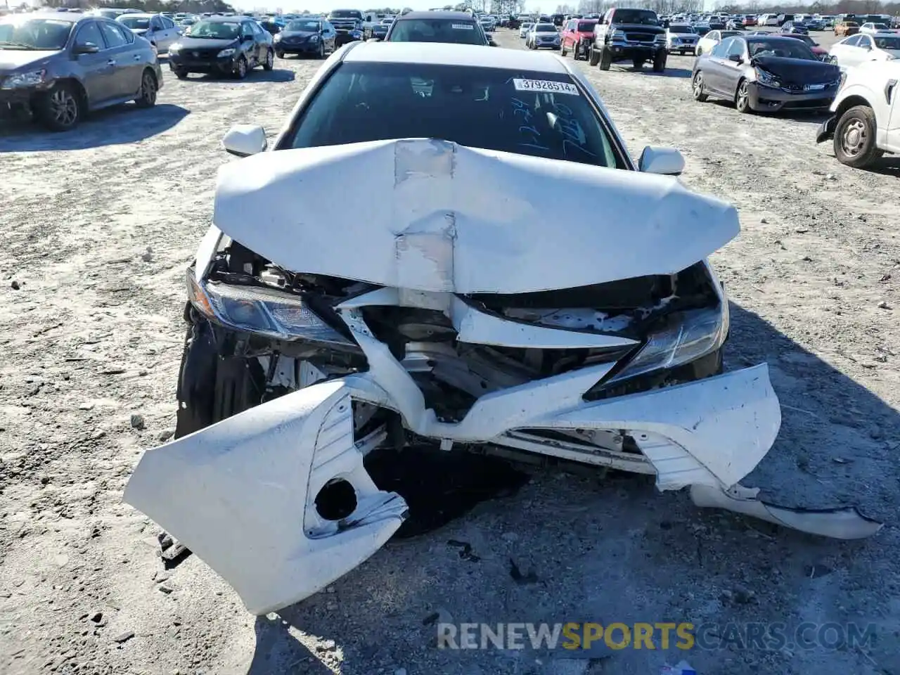 5 Photograph of a damaged car 4T1C11AK1LU347460 TOYOTA CAMRY 2020