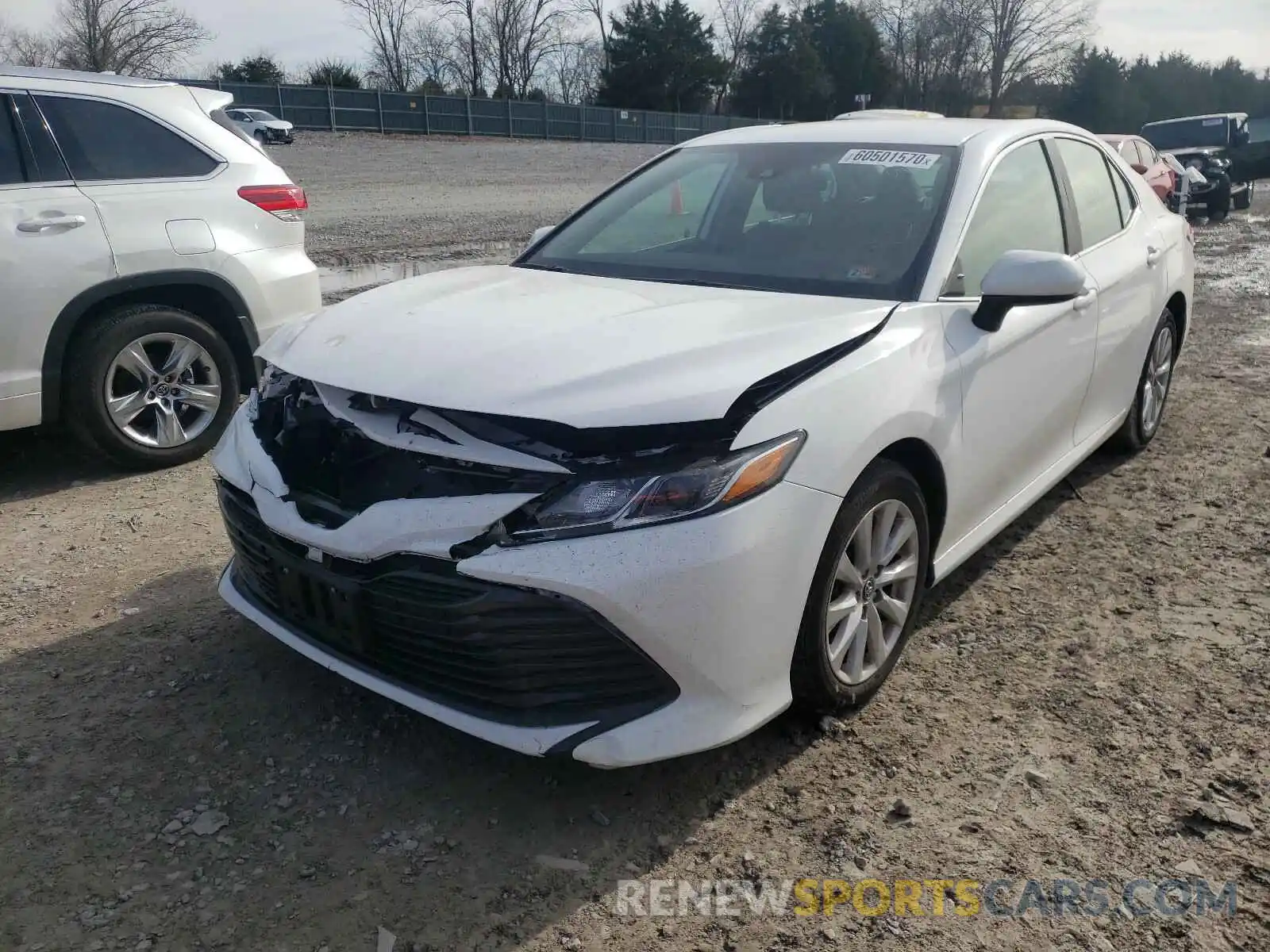 2 Photograph of a damaged car 4T1C11AK1LU348625 TOYOTA CAMRY 2020