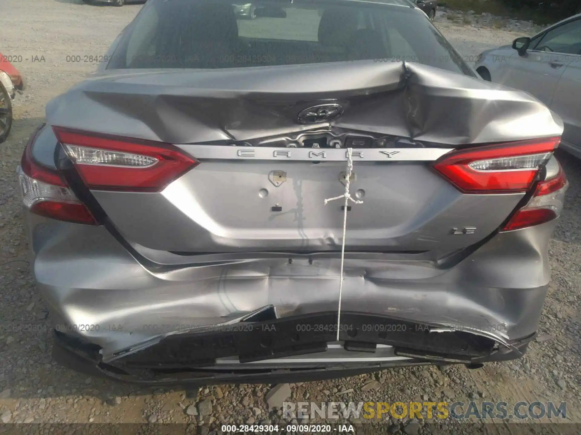 6 Photograph of a damaged car 4T1C11AK1LU355090 TOYOTA CAMRY 2020