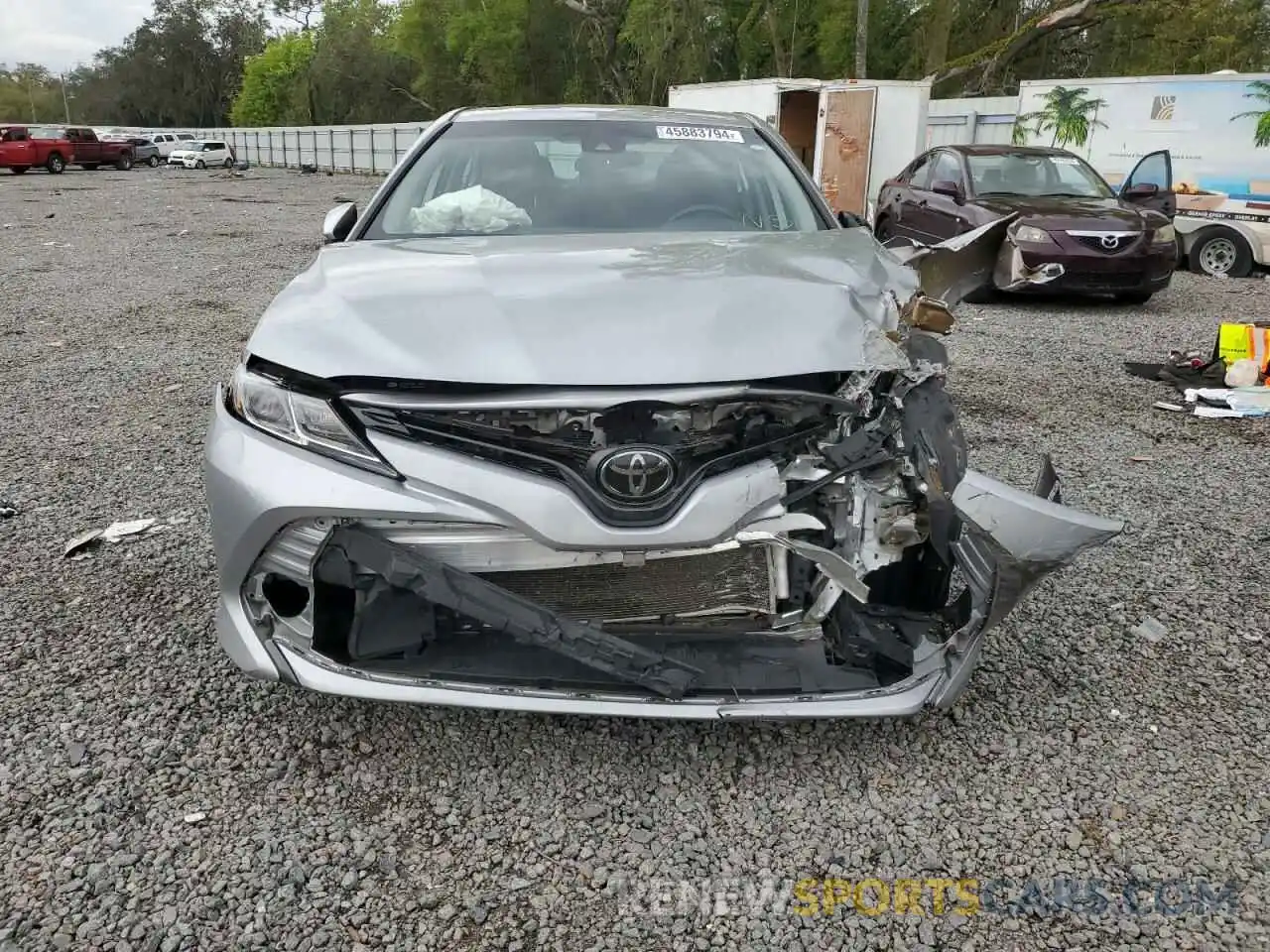 5 Photograph of a damaged car 4T1C11AK1LU364663 TOYOTA CAMRY 2020