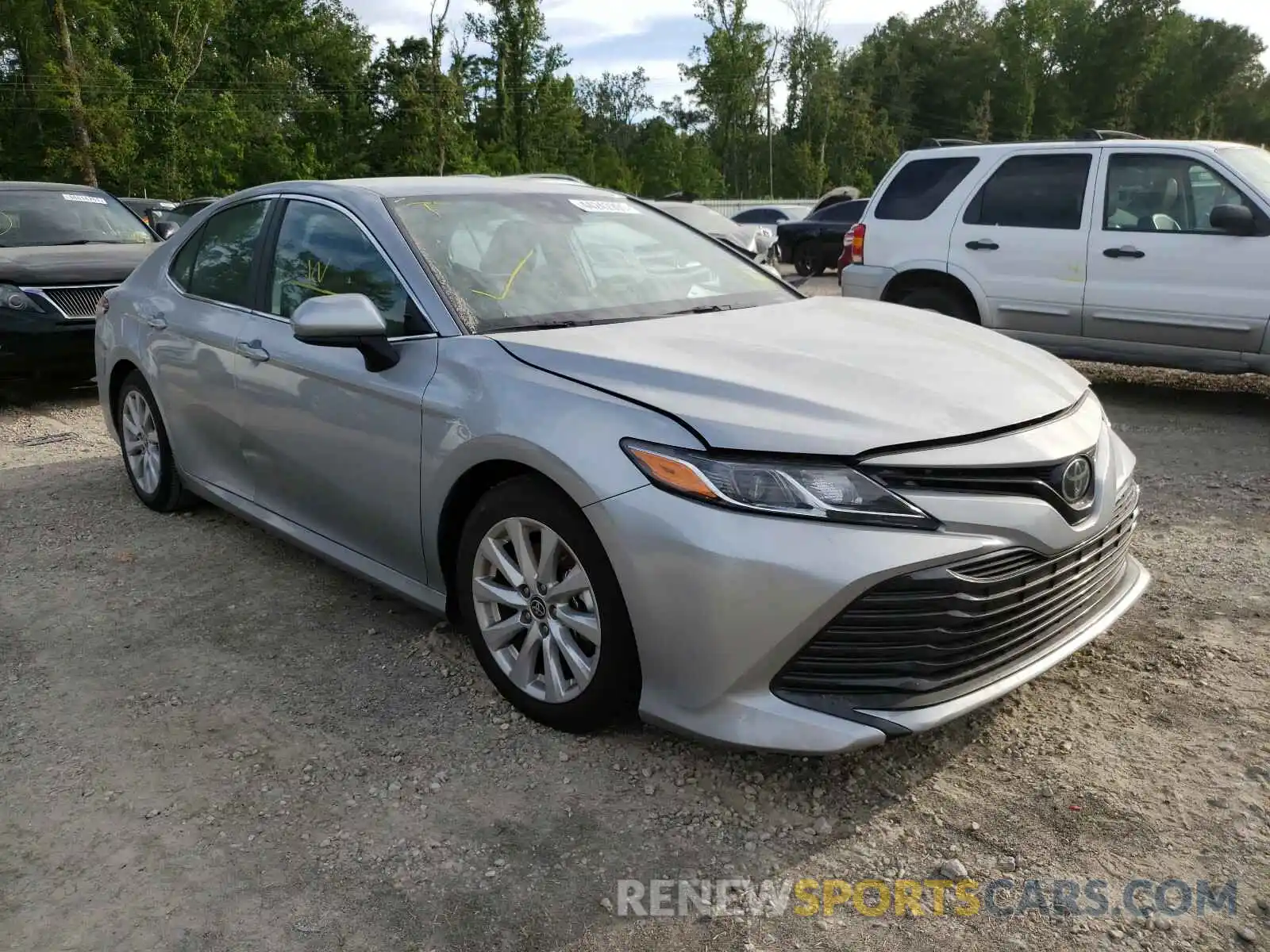 1 Photograph of a damaged car 4T1C11AK1LU379616 TOYOTA CAMRY 2020