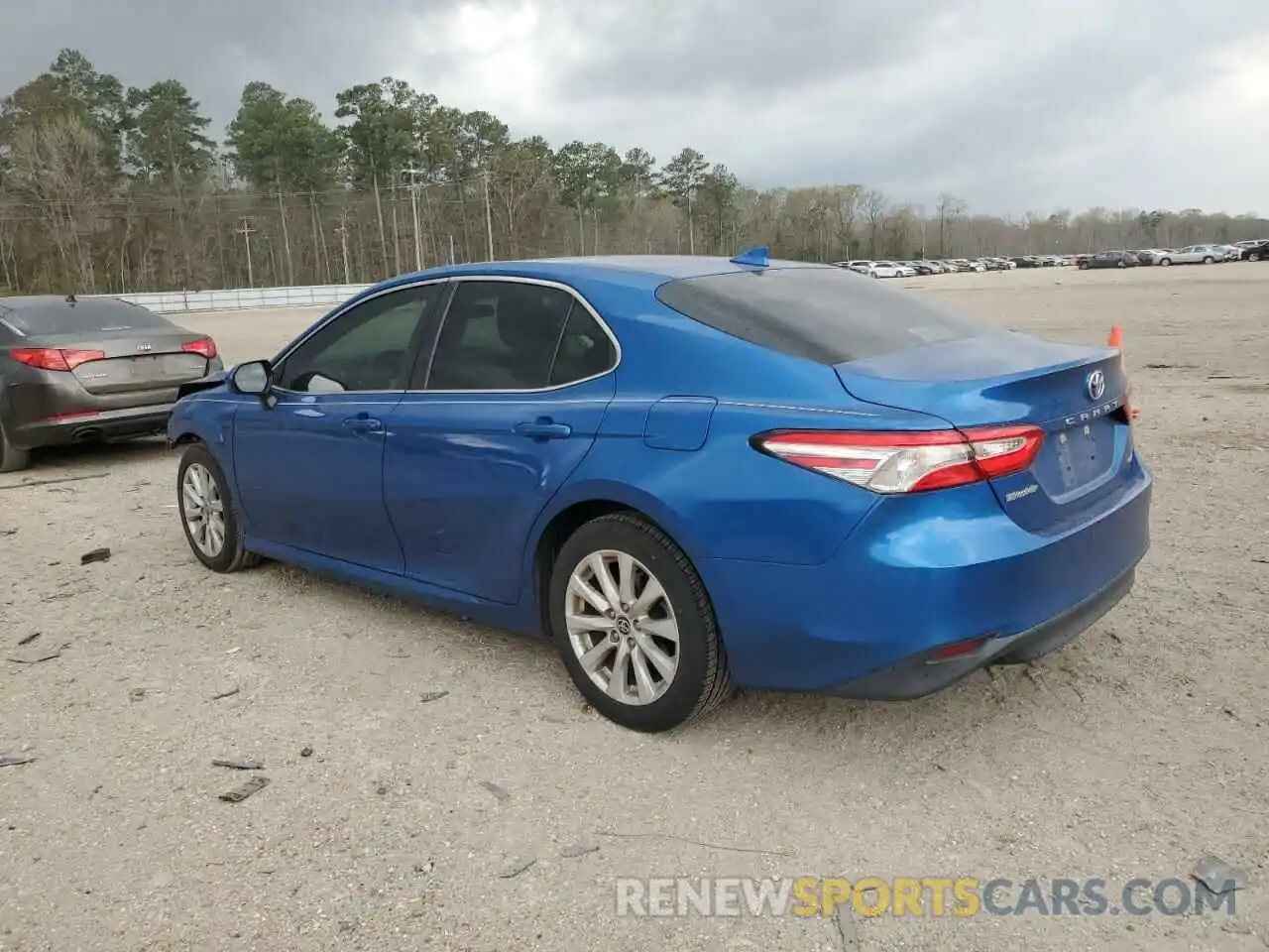 2 Photograph of a damaged car 4T1C11AK1LU391796 TOYOTA CAMRY 2020