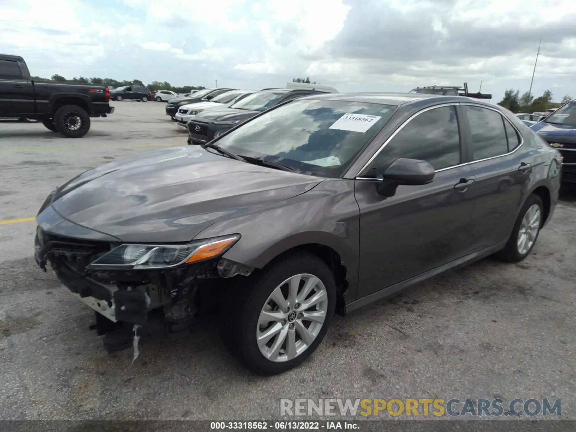 2 Photograph of a damaged car 4T1C11AK1LU505957 TOYOTA CAMRY 2020