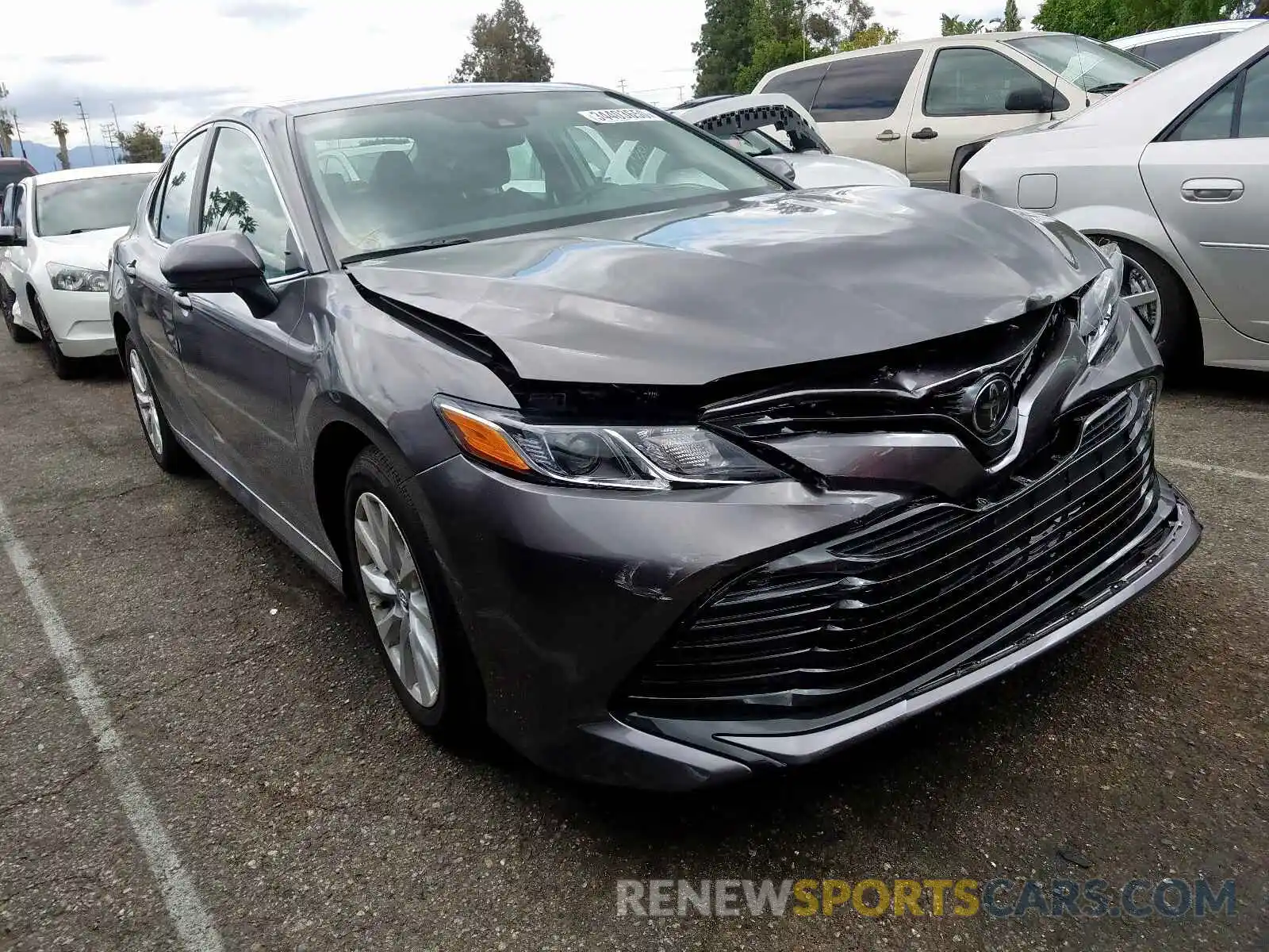 1 Photograph of a damaged car 4T1C11AK1LU863690 TOYOTA CAMRY 2020