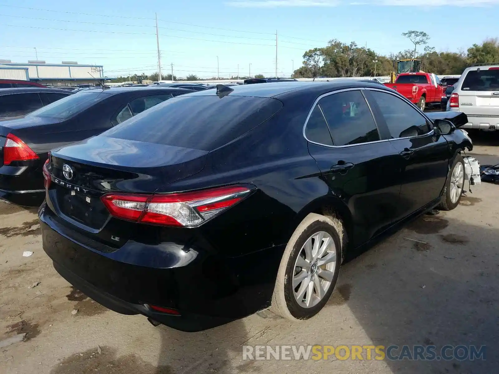 4 Photograph of a damaged car 4T1C11AK1LU864659 TOYOTA CAMRY 2020