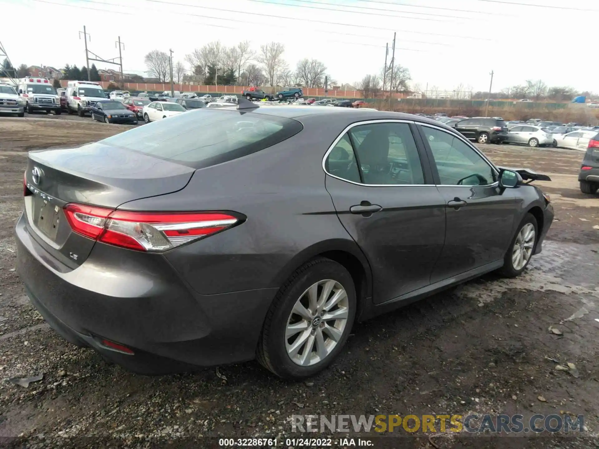 4 Photograph of a damaged car 4T1C11AK1LU870297 TOYOTA CAMRY 2020