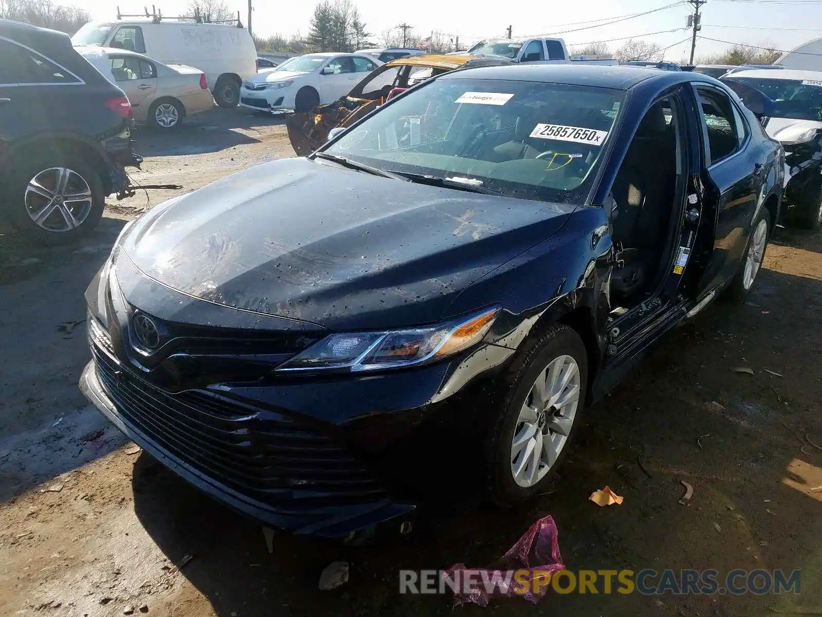 2 Photograph of a damaged car 4T1C11AK1LU871353 TOYOTA CAMRY 2020