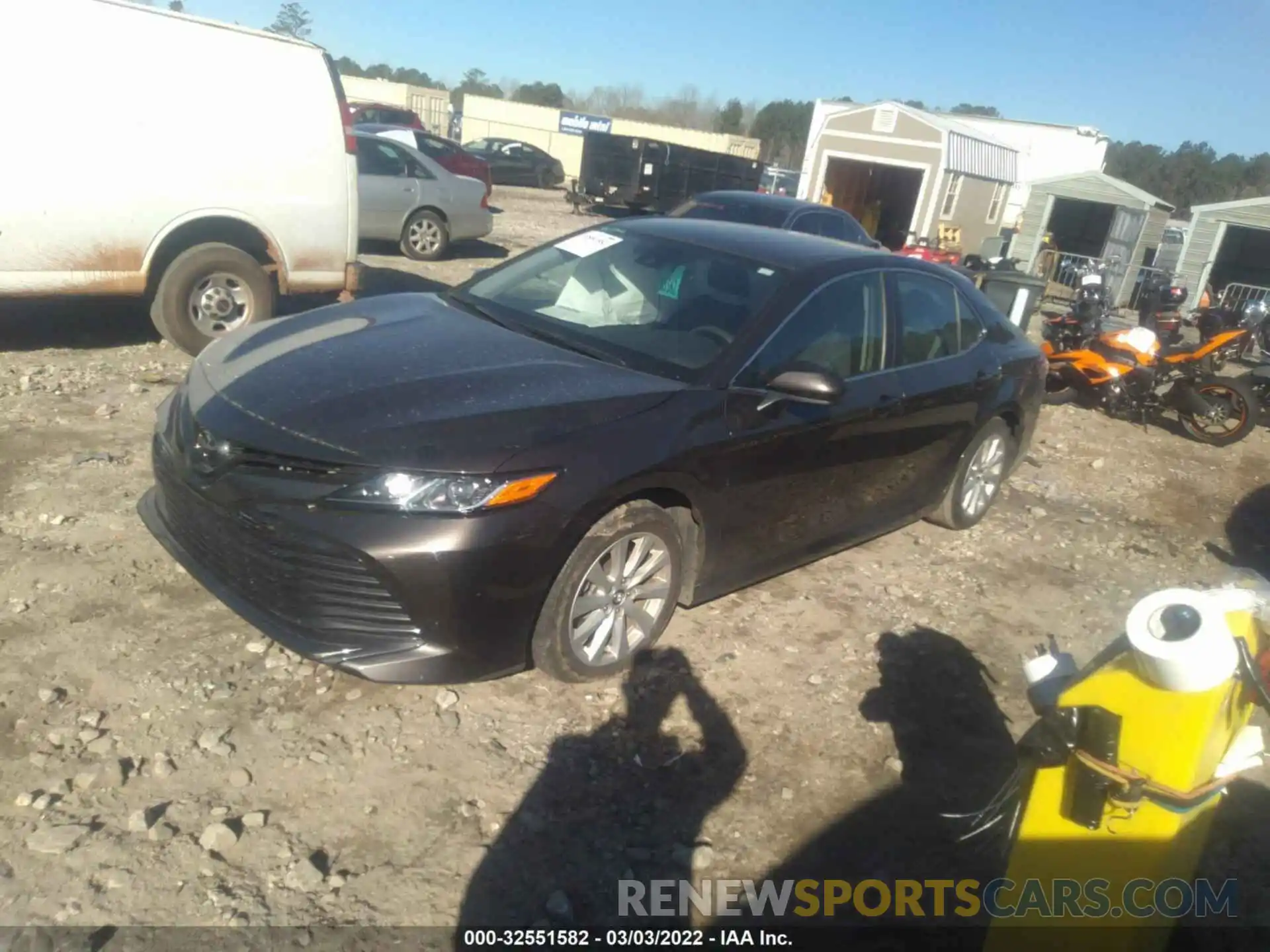 2 Photograph of a damaged car 4T1C11AK1LU872891 TOYOTA CAMRY 2020