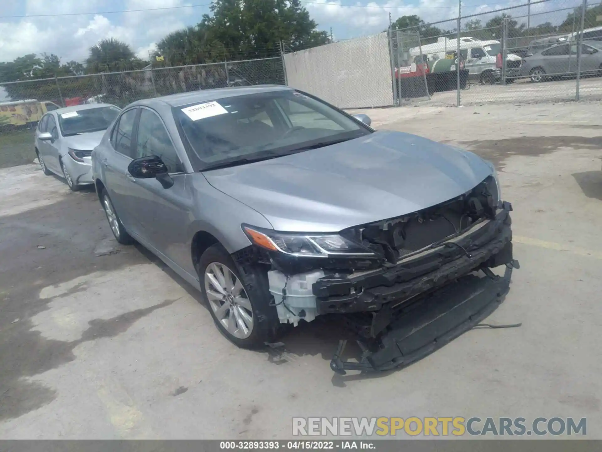 1 Photograph of a damaged car 4T1C11AK1LU875564 TOYOTA CAMRY 2020