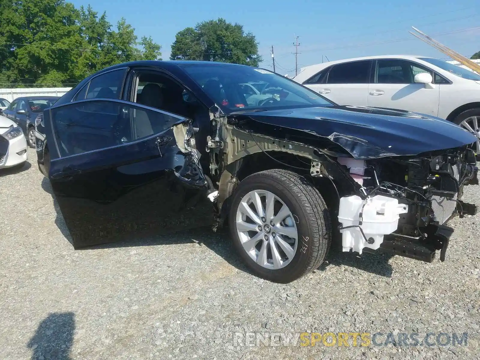 9 Photograph of a damaged car 4T1C11AK1LU888234 TOYOTA CAMRY 2020