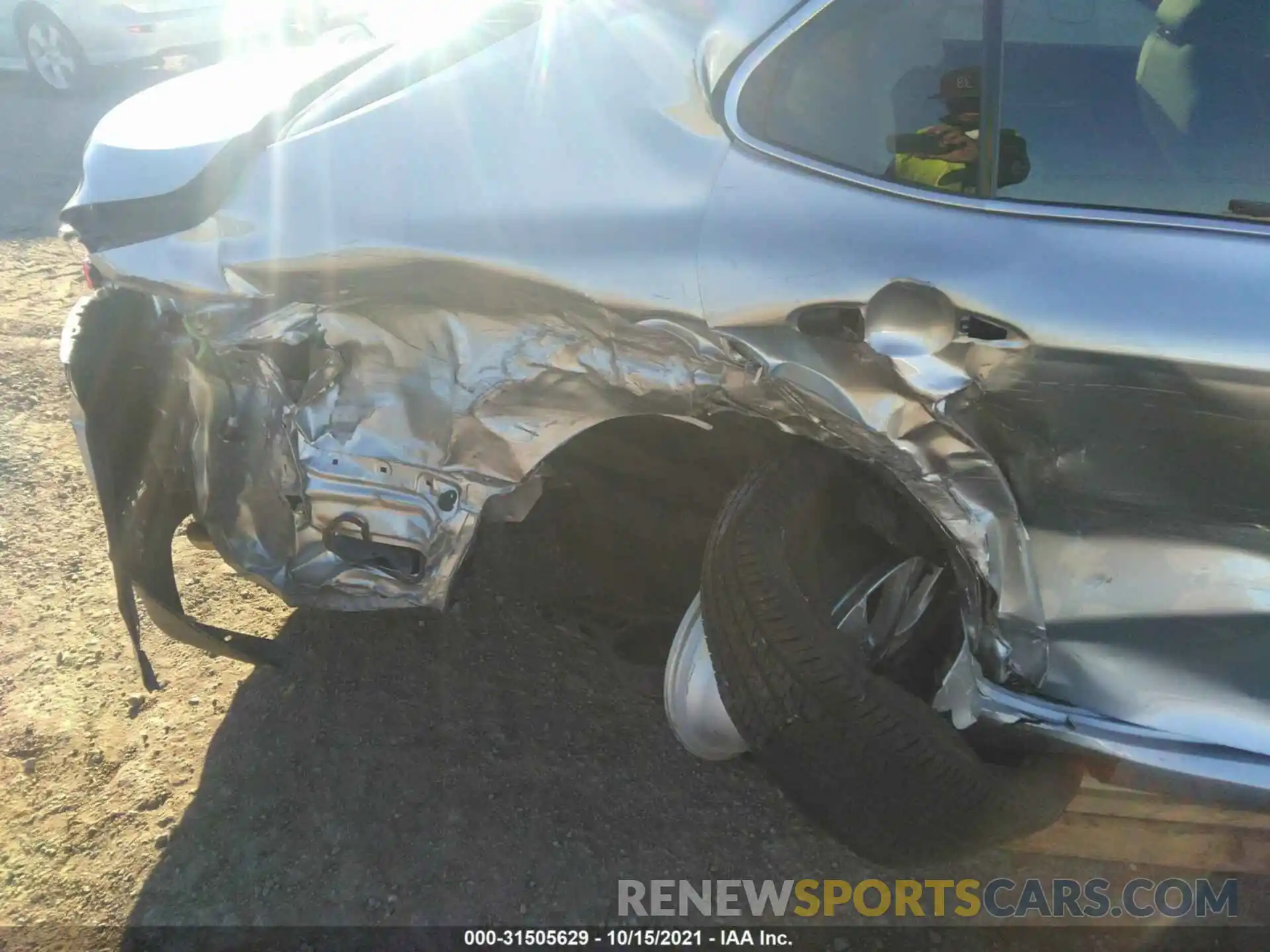 6 Photograph of a damaged car 4T1C11AK1LU890355 TOYOTA CAMRY 2020