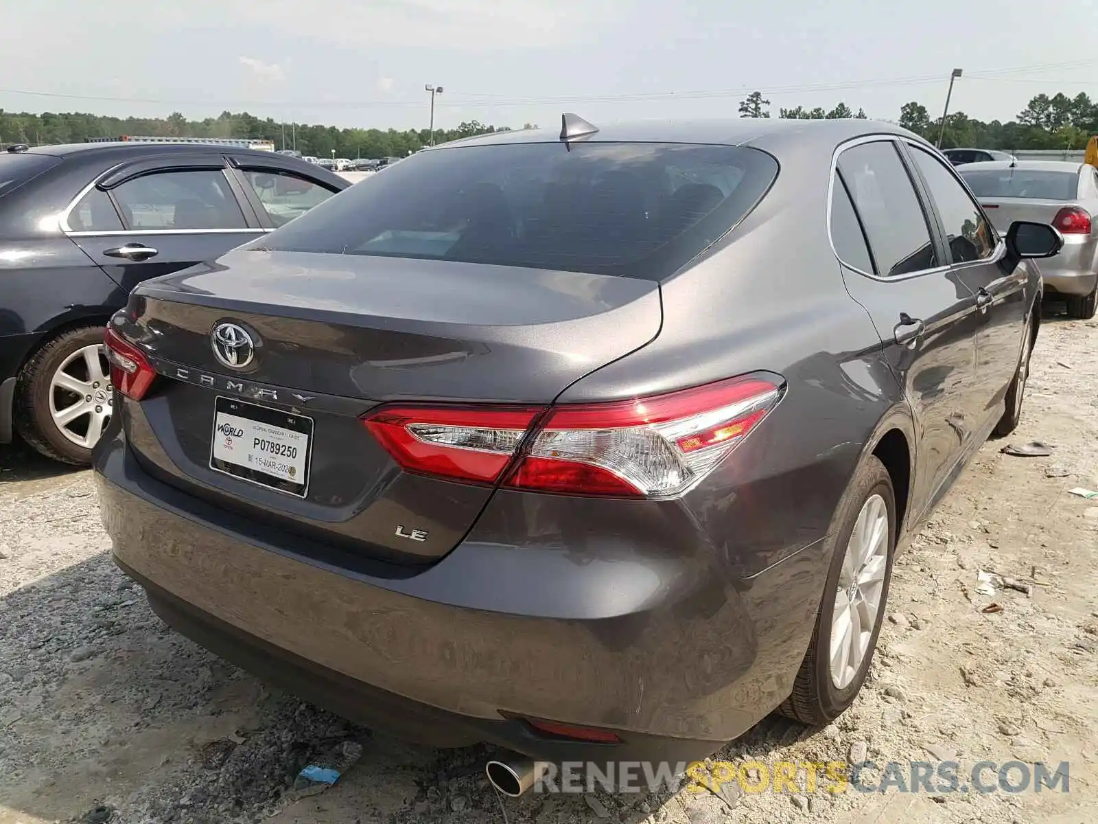 4 Photograph of a damaged car 4T1C11AK1LU896401 TOYOTA CAMRY 2020