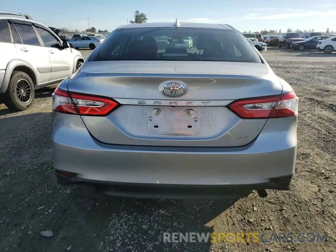 6 Photograph of a damaged car 4T1C11AK1LU907820 TOYOTA CAMRY 2020