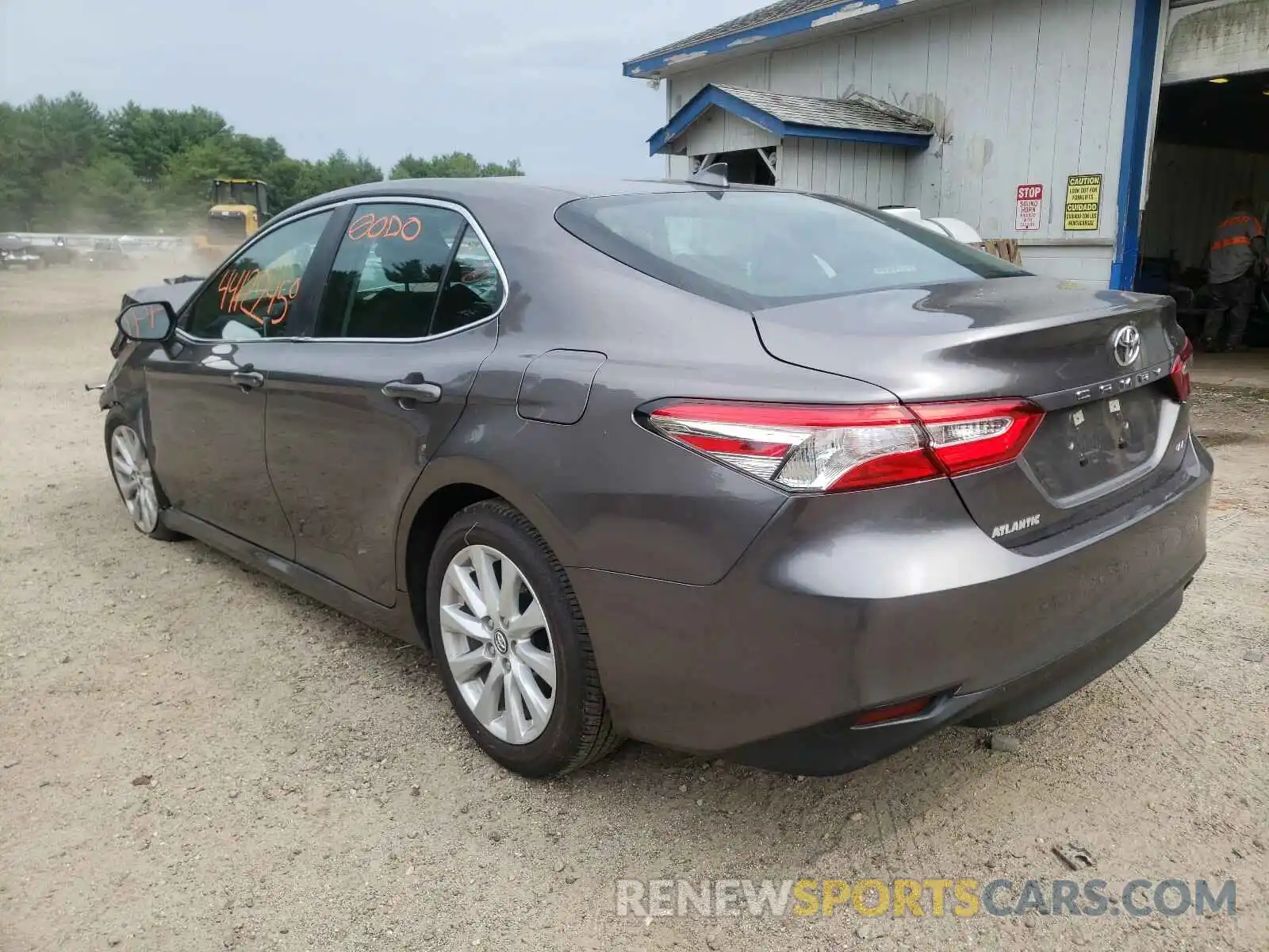 3 Photograph of a damaged car 4T1C11AK1LU911690 TOYOTA CAMRY 2020