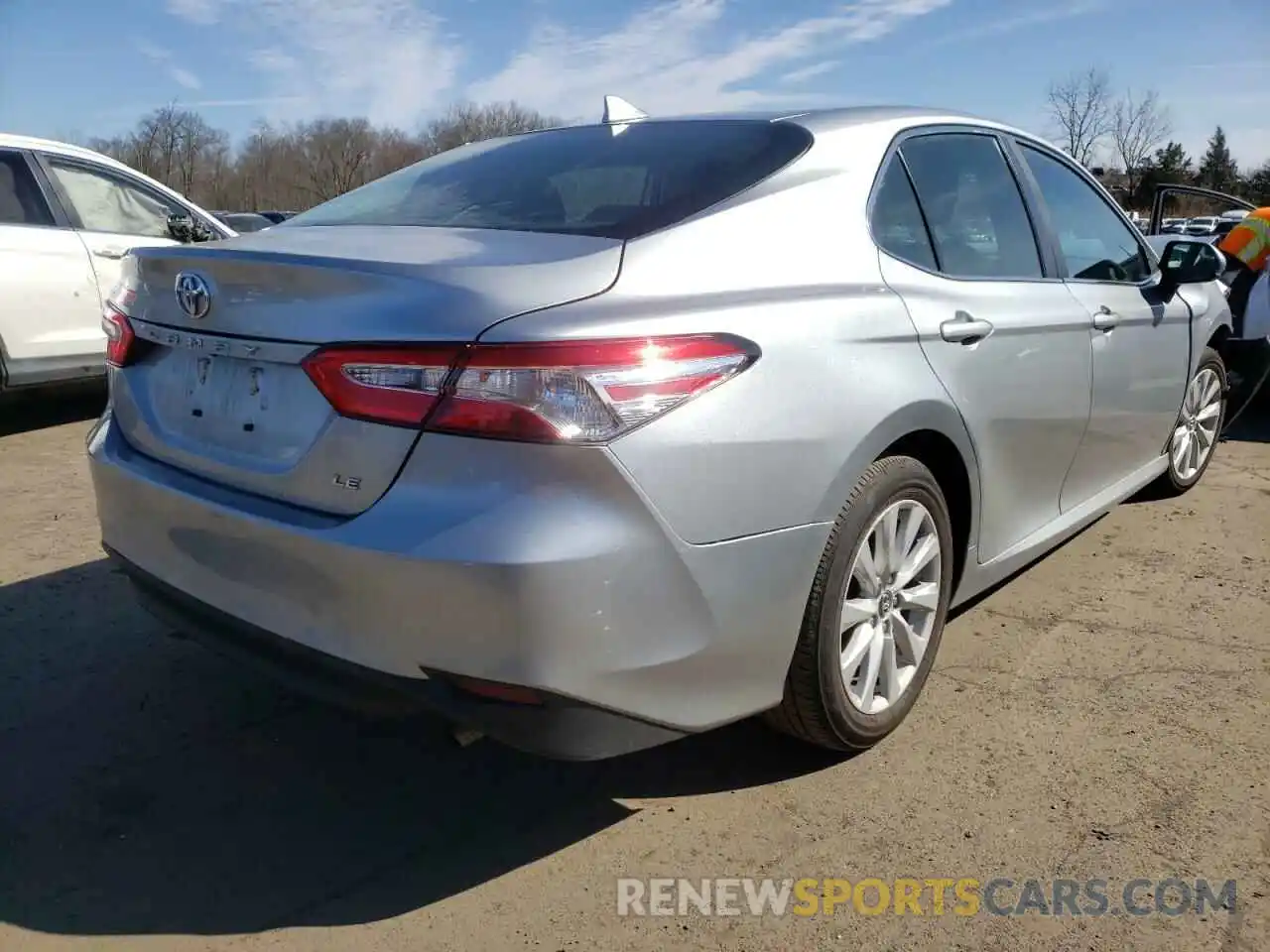 4 Photograph of a damaged car 4T1C11AK1LU912550 TOYOTA CAMRY 2020