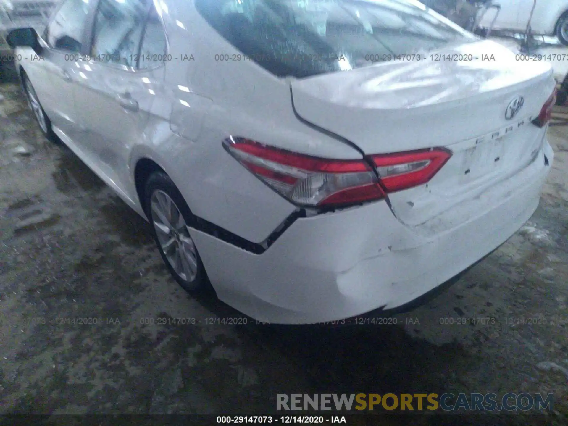 6 Фотография поврежденного автомобиля 4T1C11AK1LU915710 TOYOTA CAMRY 2020