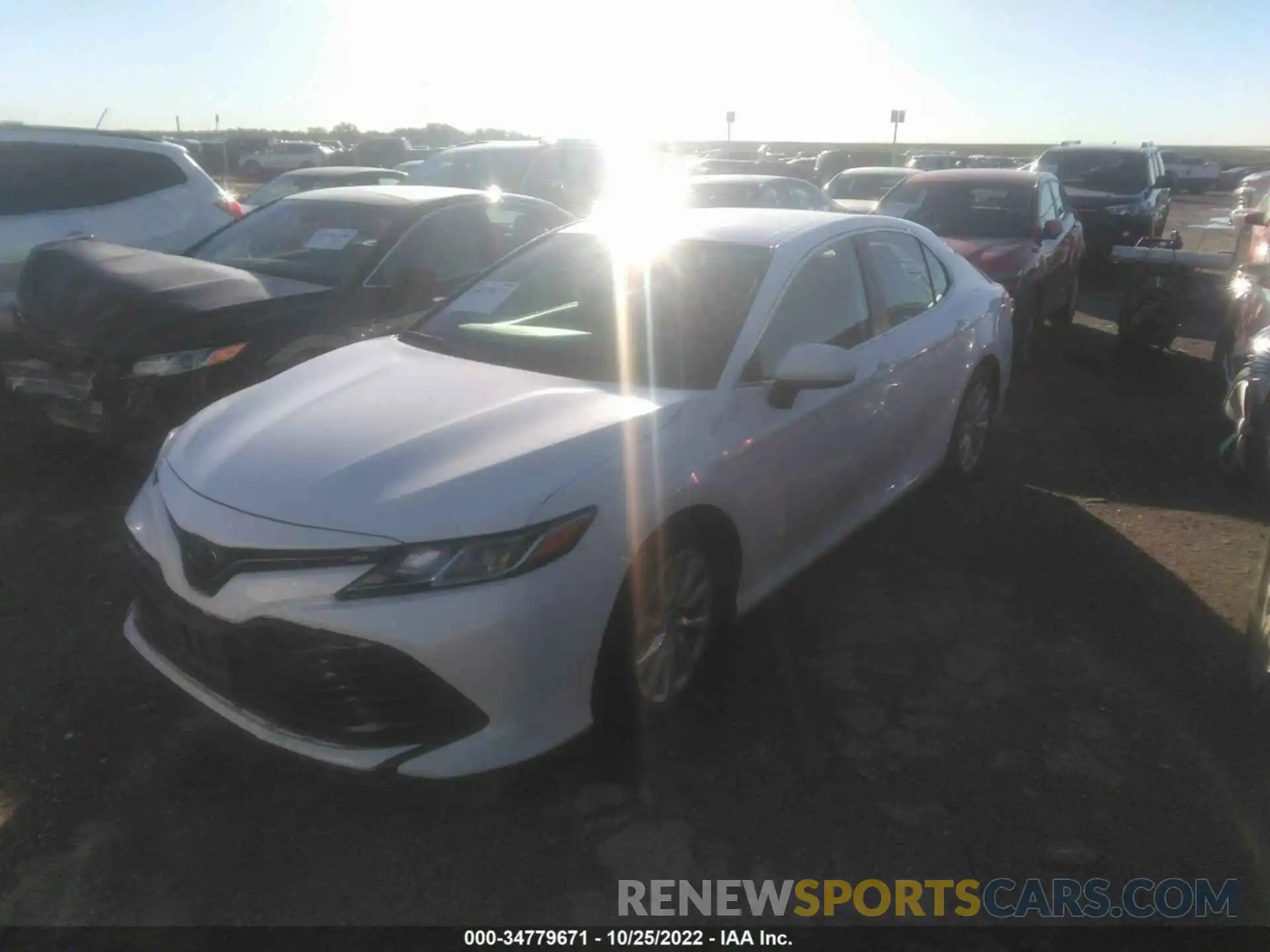 2 Photograph of a damaged car 4T1C11AK1LU916050 TOYOTA CAMRY 2020