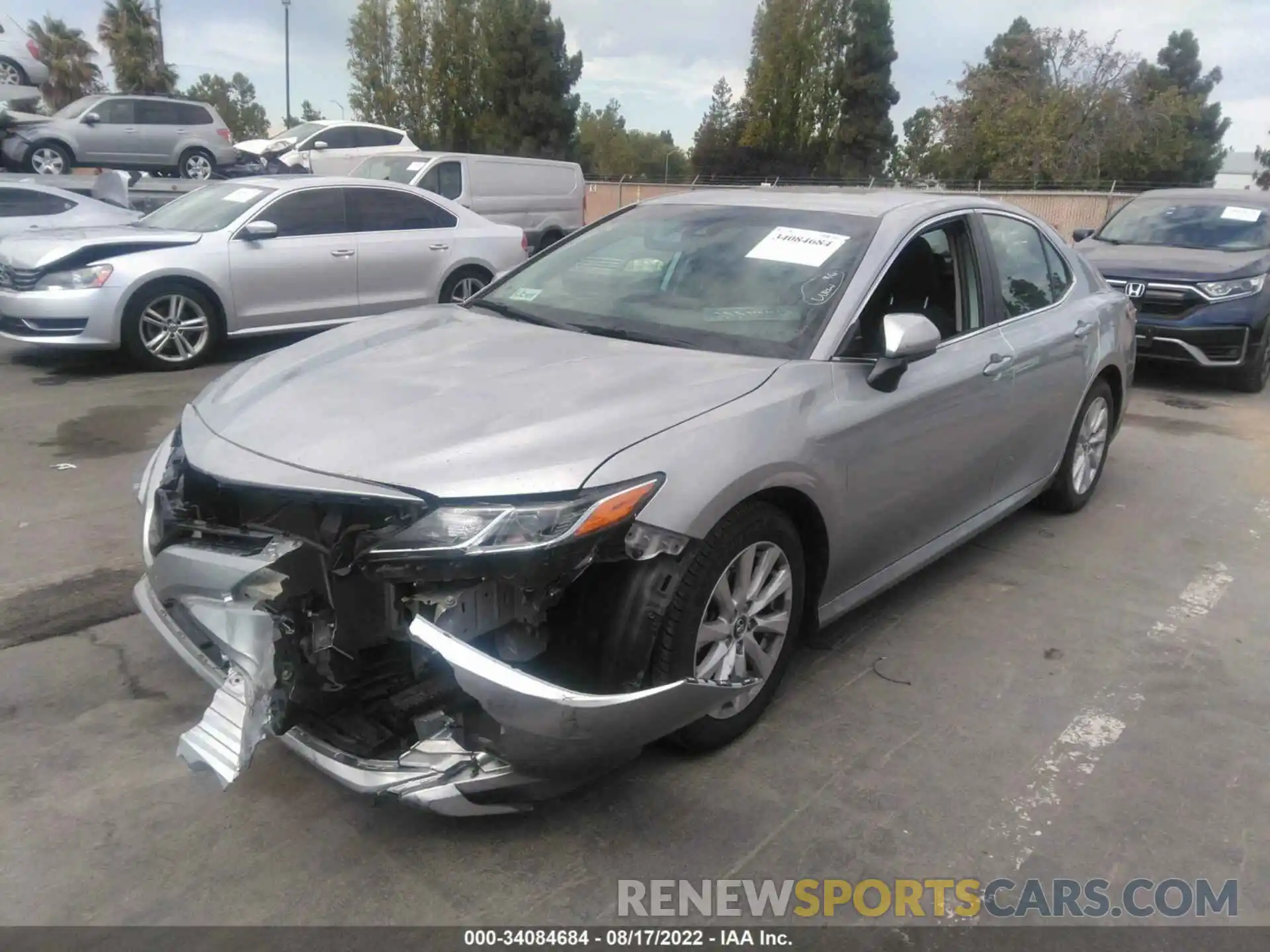 2 Photograph of a damaged car 4T1C11AK1LU918154 TOYOTA CAMRY 2020