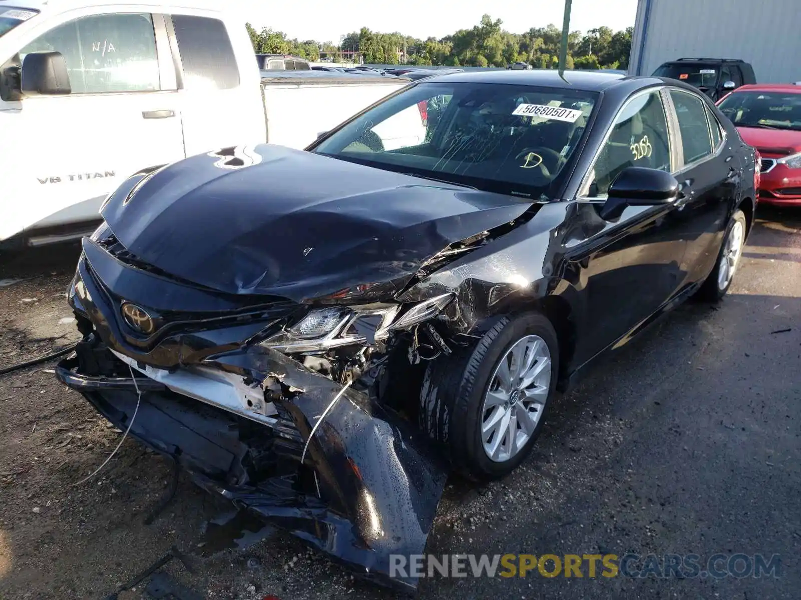 2 Photograph of a damaged car 4T1C11AK1LU929395 TOYOTA CAMRY 2020