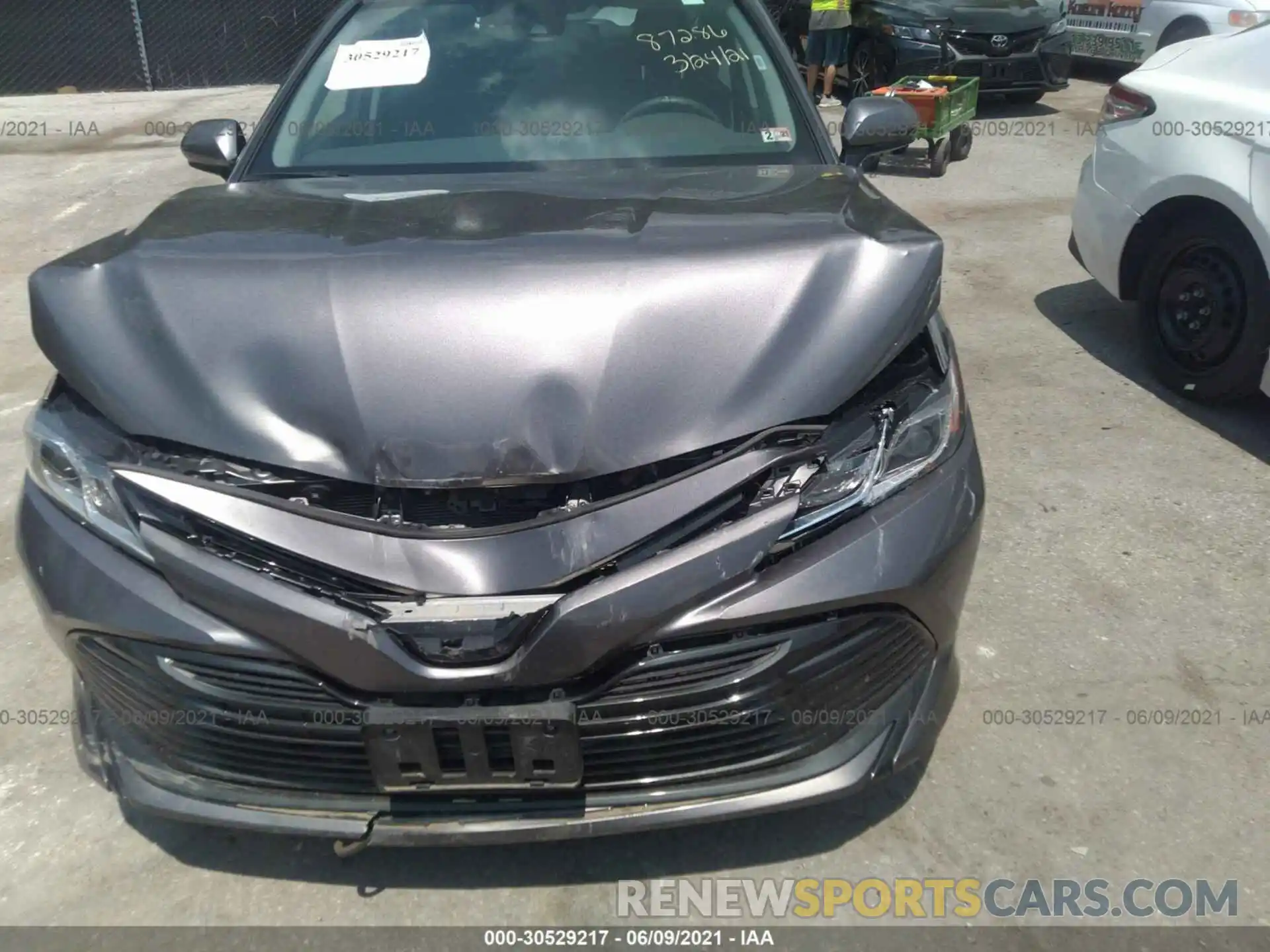 6 Photograph of a damaged car 4T1C11AK1LU930398 TOYOTA CAMRY 2020