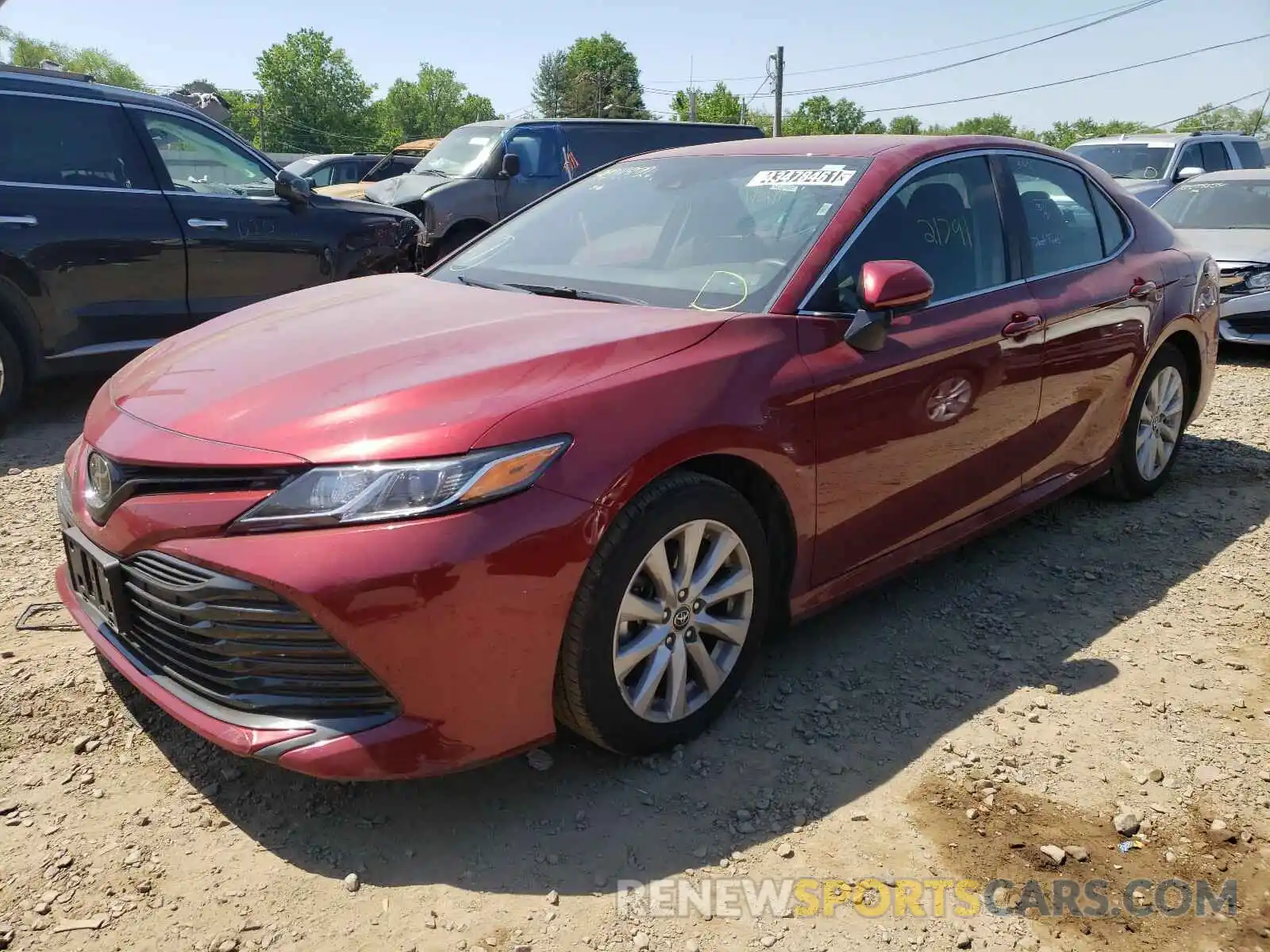 2 Photograph of a damaged car 4T1C11AK1LU930661 TOYOTA CAMRY 2020