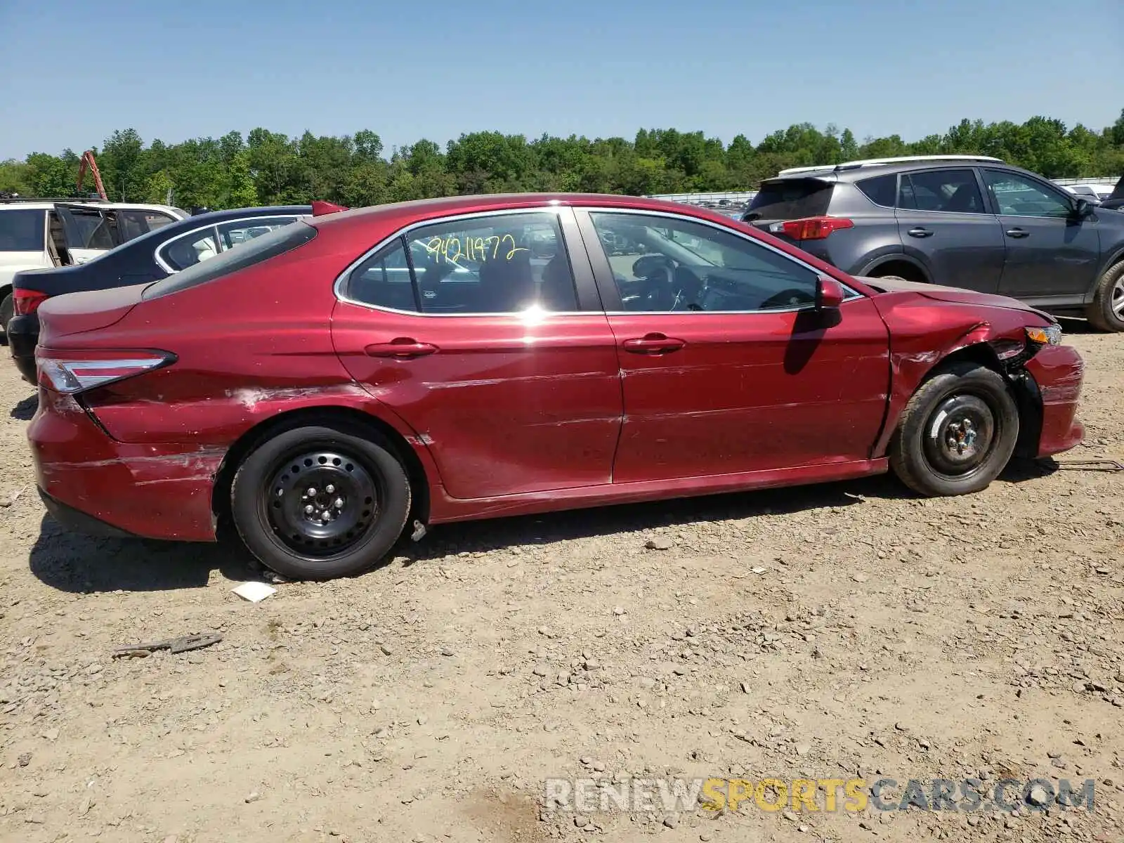 9 Photograph of a damaged car 4T1C11AK1LU930661 TOYOTA CAMRY 2020