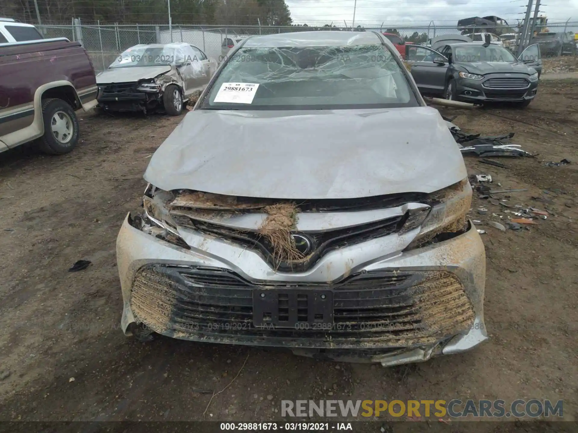 6 Photograph of a damaged car 4T1C11AK1LU943412 TOYOTA CAMRY 2020