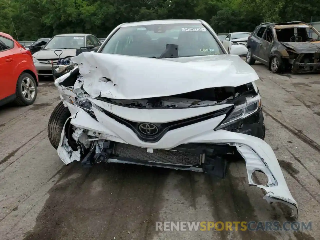 9 Photograph of a damaged car 4T1C11AK1LU943507 TOYOTA CAMRY 2020