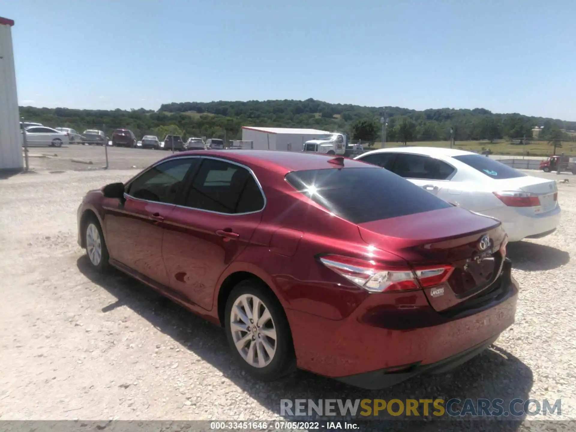 3 Photograph of a damaged car 4T1C11AK1LU945922 TOYOTA CAMRY 2020