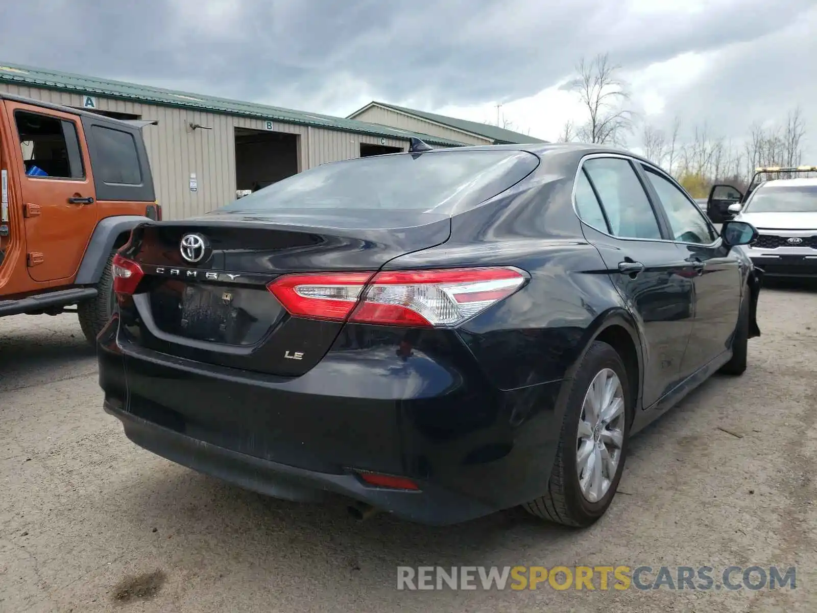 4 Photograph of a damaged car 4T1C11AK1LU947900 TOYOTA CAMRY 2020