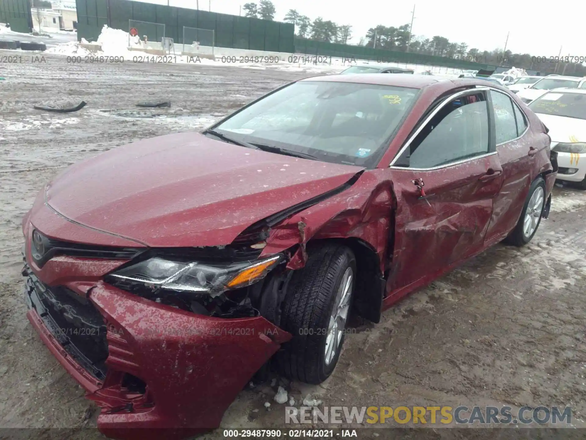 2 Photograph of a damaged car 4T1C11AK1LU956323 TOYOTA CAMRY 2020