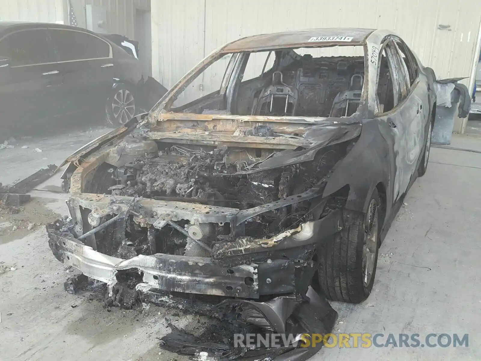 2 Photograph of a damaged car 4T1C11AK1LU957049 TOYOTA CAMRY 2020