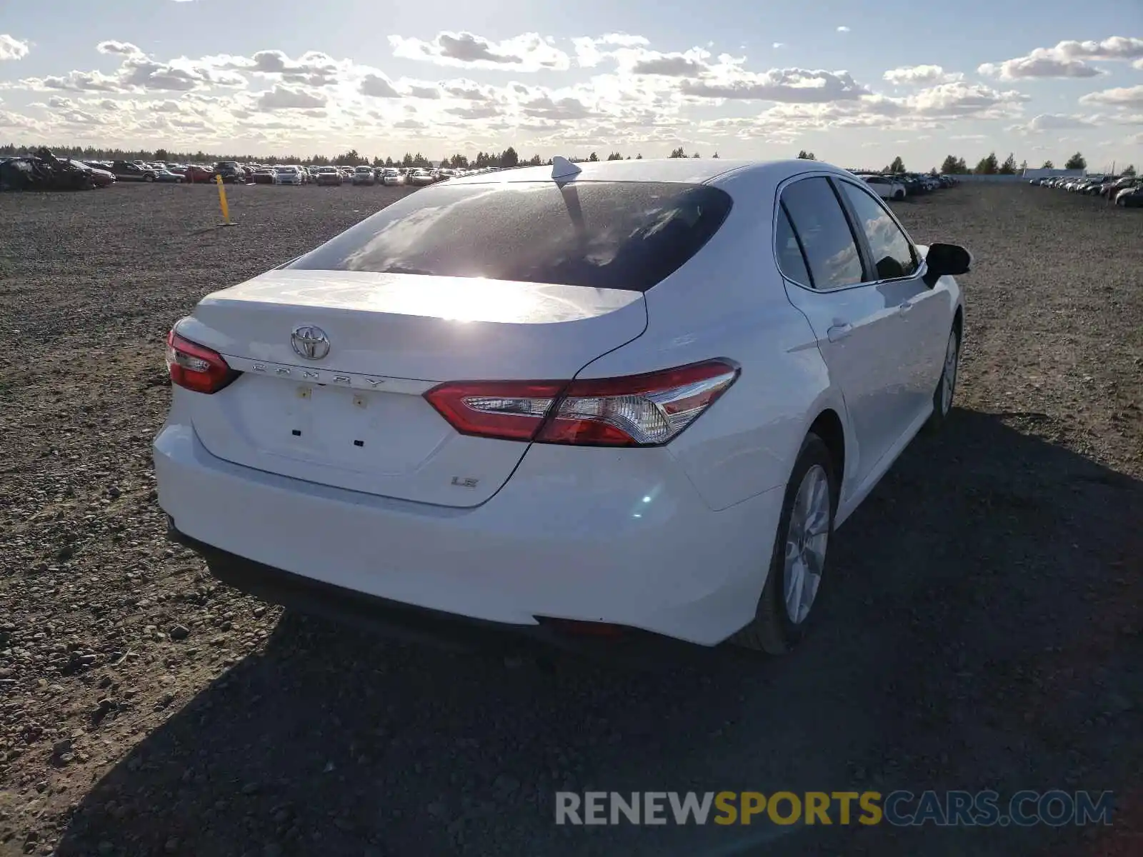 4 Photograph of a damaged car 4T1C11AK1LU979990 TOYOTA CAMRY 2020