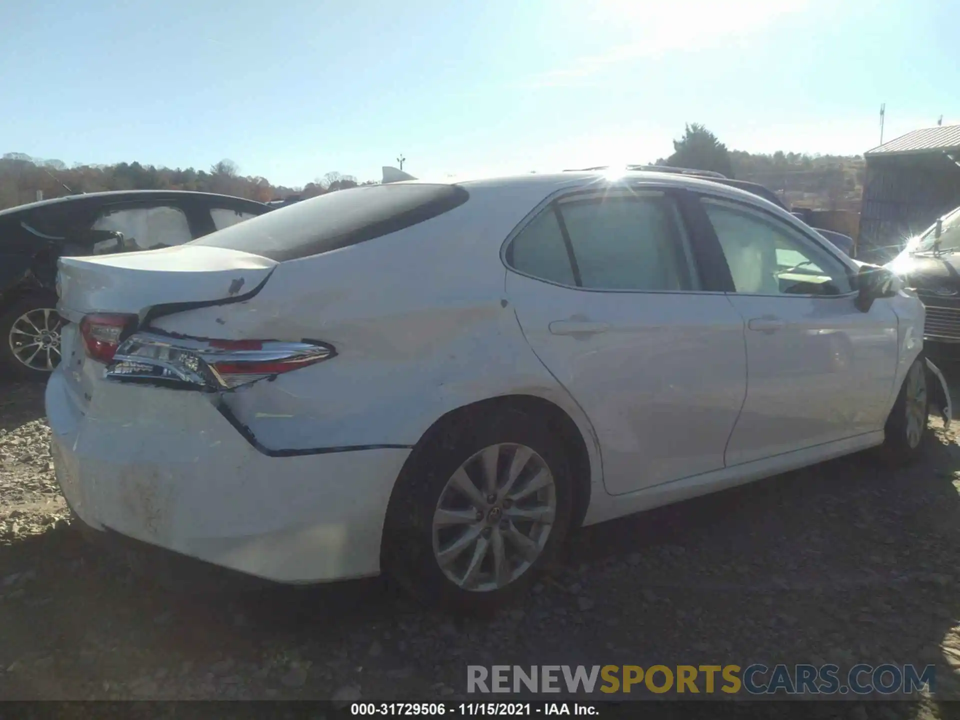 4 Photograph of a damaged car 4T1C11AK1LU980282 TOYOTA CAMRY 2020