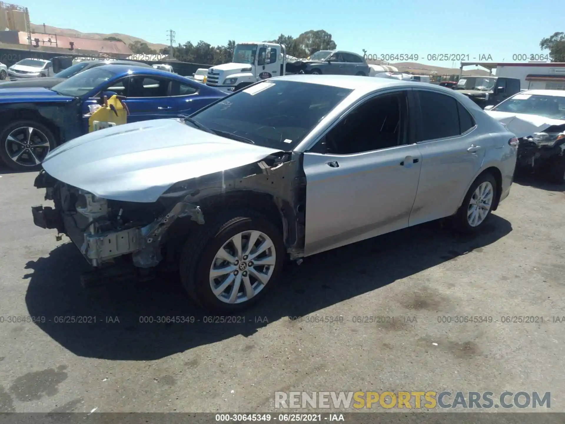 2 Photograph of a damaged car 4T1C11AK1LU982694 TOYOTA CAMRY 2020