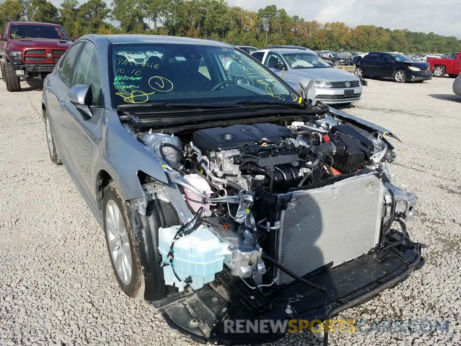 1 Photograph of a damaged car 4T1C11AK1LU984848 TOYOTA CAMRY 2020