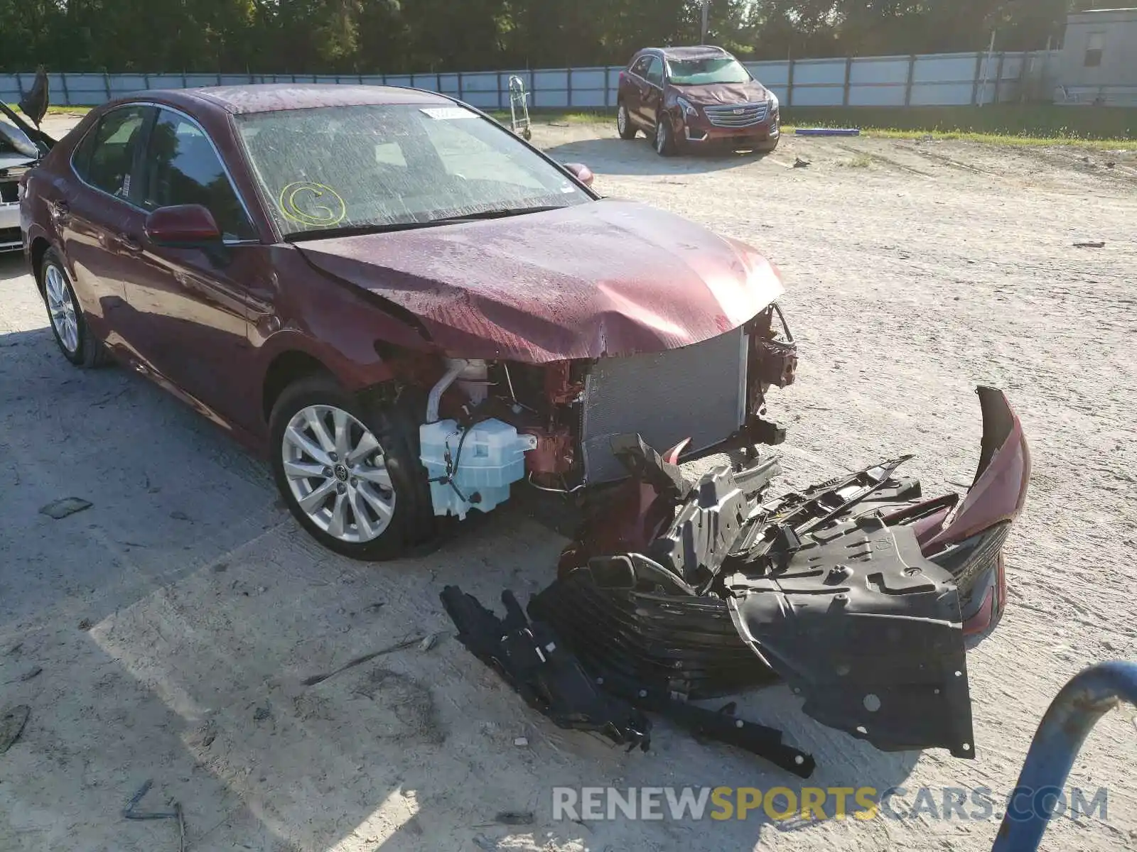 1 Photograph of a damaged car 4T1C11AK1LU984994 TOYOTA CAMRY 2020